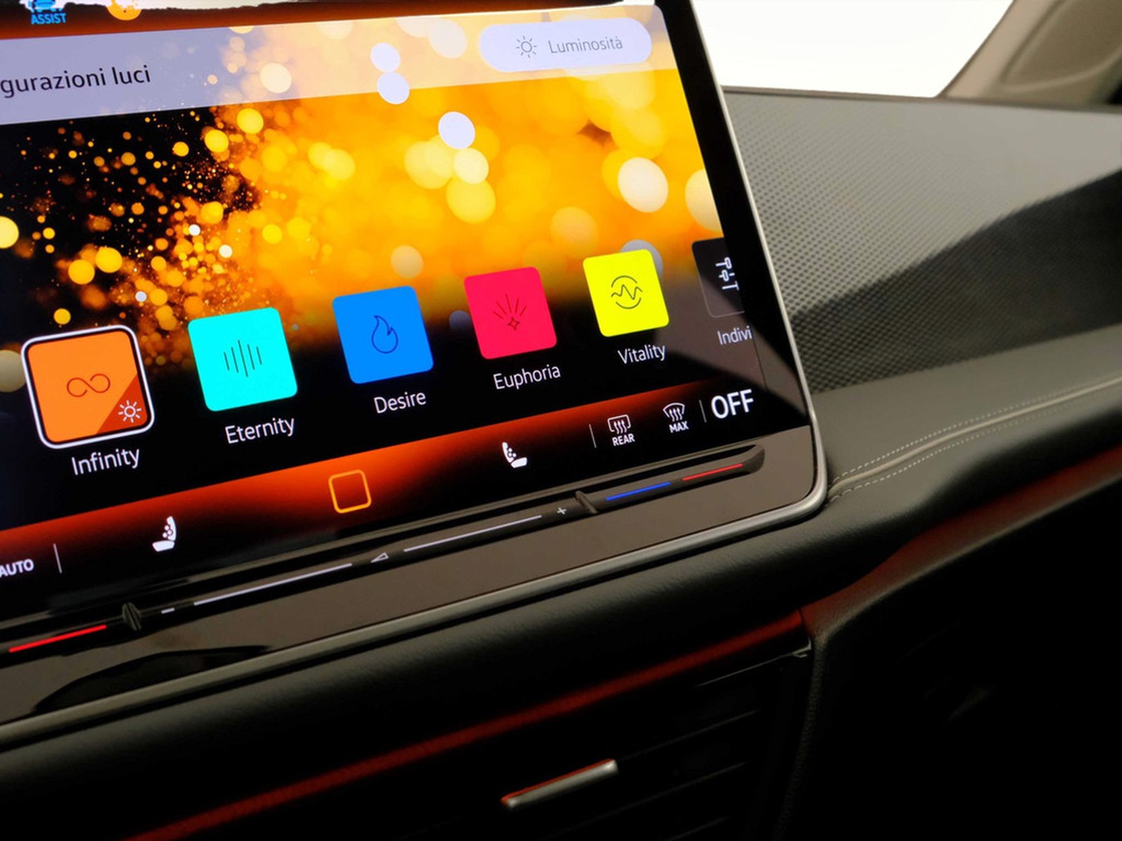 35 - Volkswagen Passat 2.0 tdi scr evo 150cv business dsg