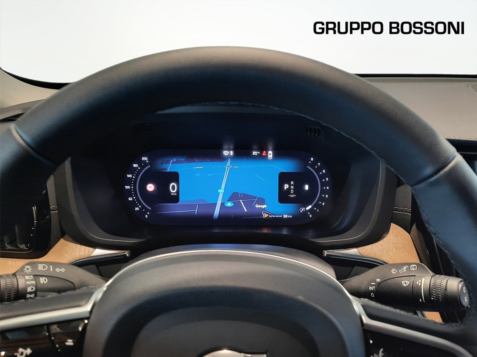 14 - Volvo XC60 2.0 b5 mild hybrid ultra dark awd automatico