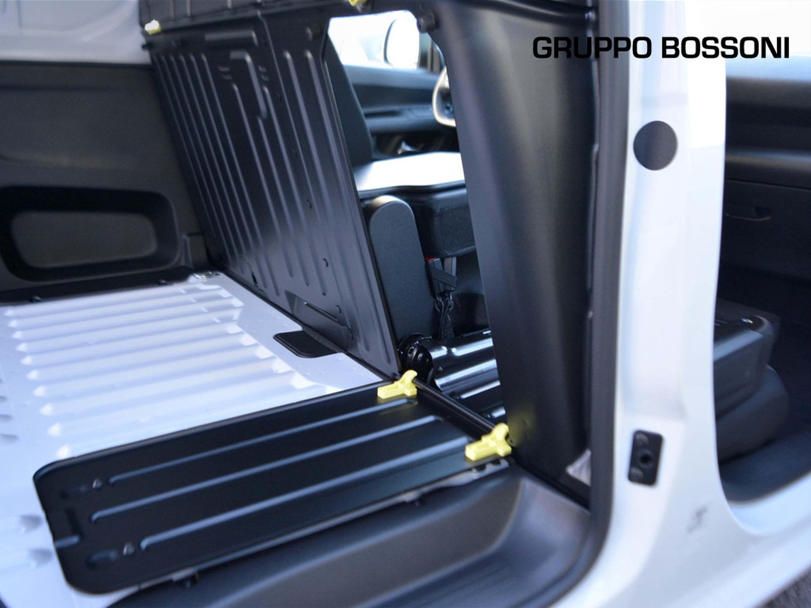 14 - Peugeot Partner 1.5 diesel 100cv s&s l1