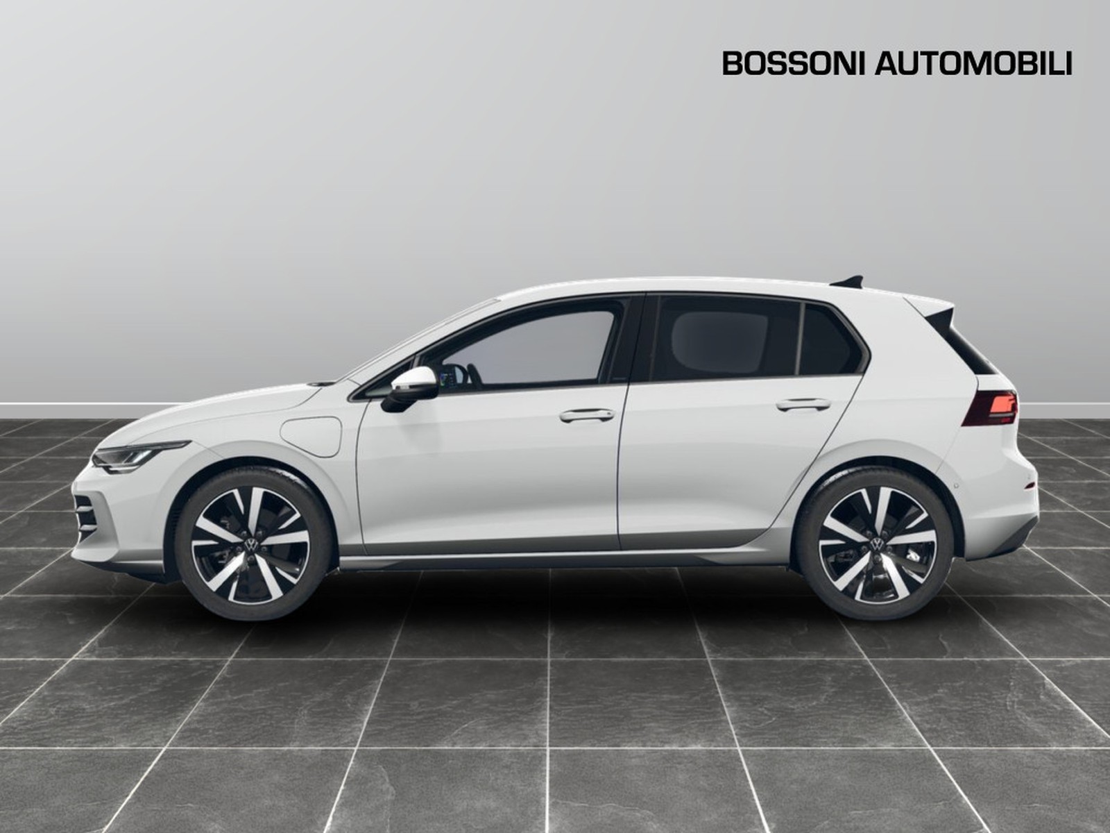 2 - Volkswagen Golf 1.5 tsi ehybrid 204cv edition plus dsg