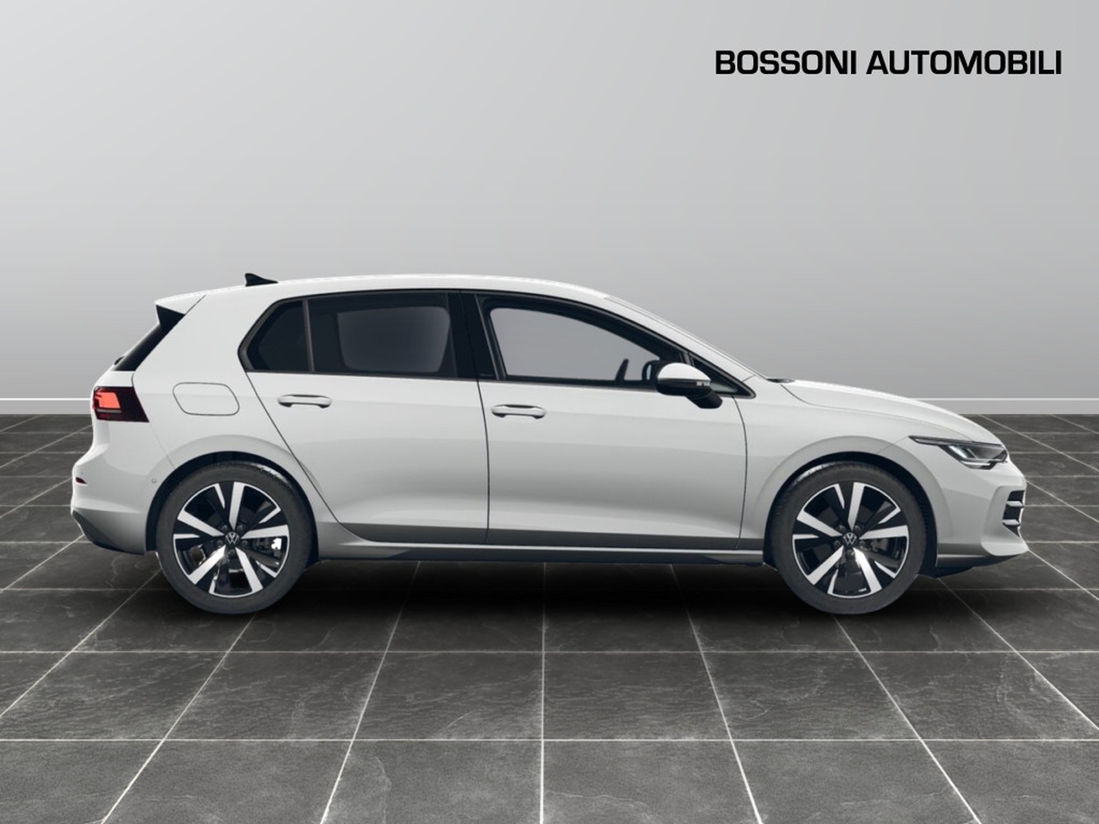6 - Volkswagen Golf 1.5 tsi ehybrid 204cv edition plus dsg