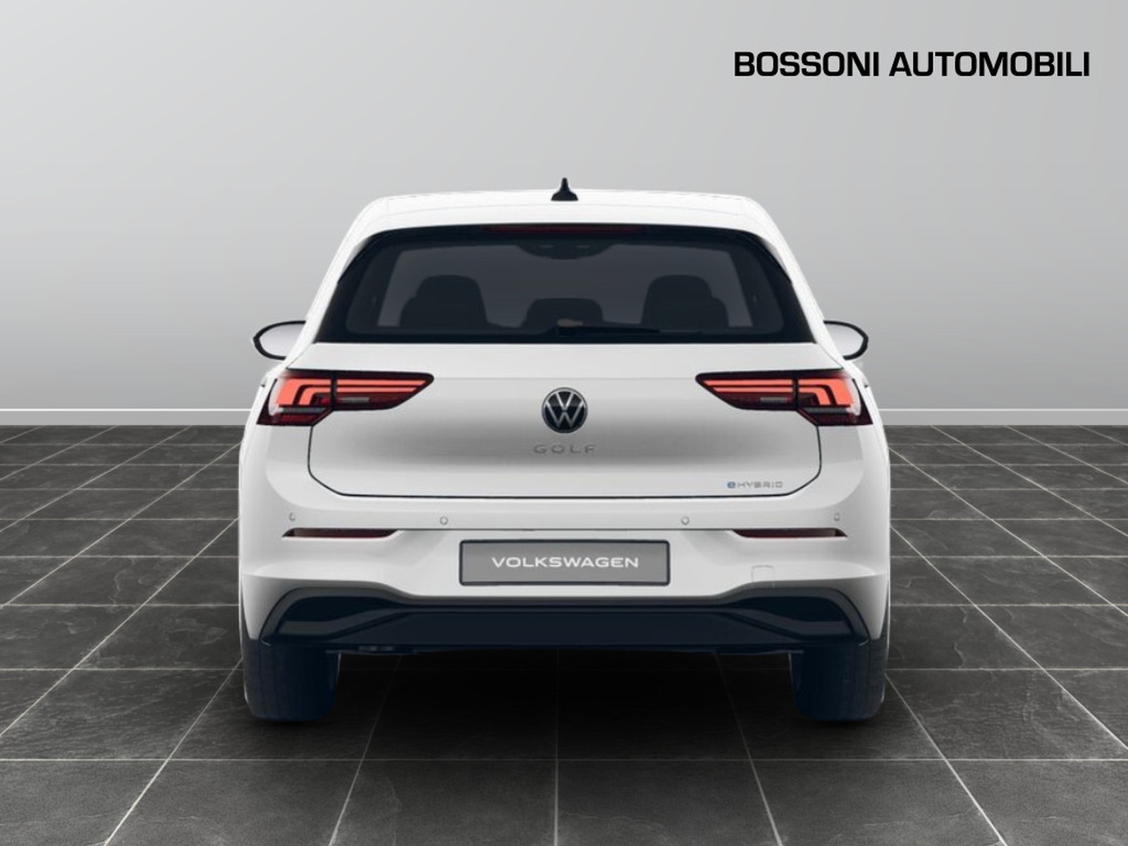 4 - Volkswagen Golf 1.5 tsi ehybrid 204cv edition plus dsg