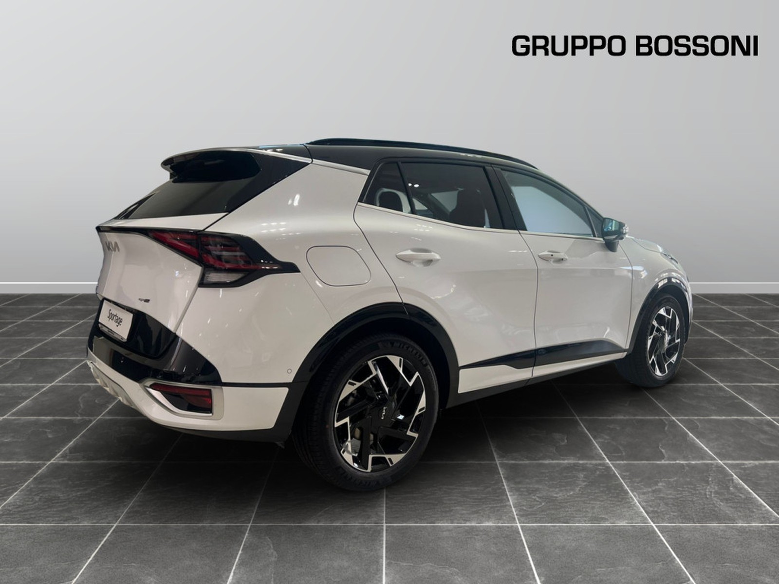 4 - Kia Sportage 1.6 t-gdi phev 245cv gt-line sunroof pack awd at6