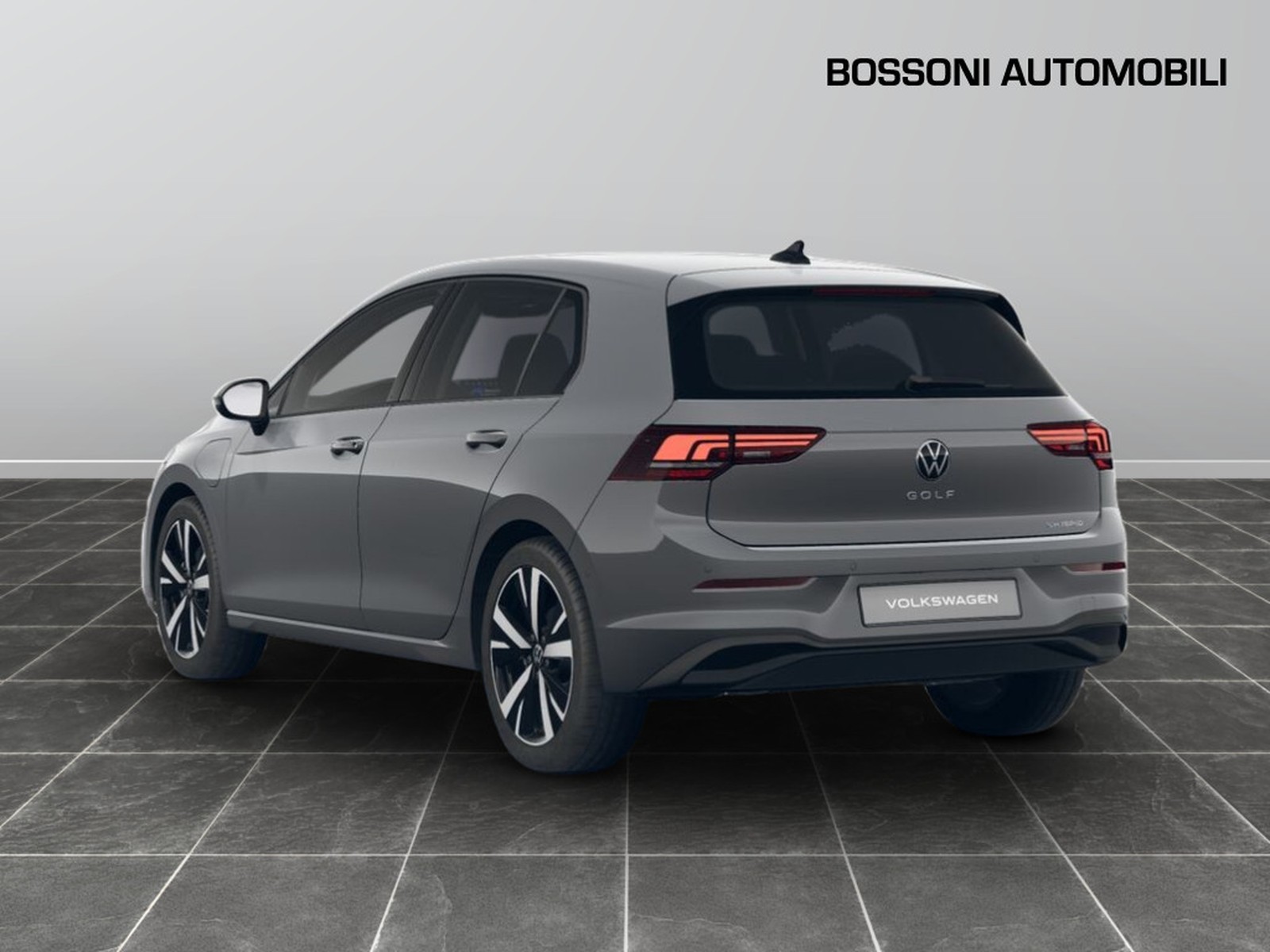 3 - Volkswagen Golf 1.5 tsi ehybrid 204cv edition plus dsg