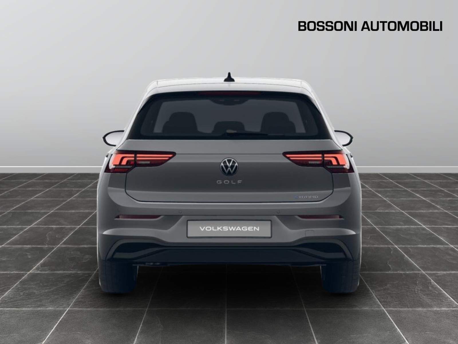 4 - Volkswagen Golf 1.5 tsi ehybrid 204cv edition plus dsg