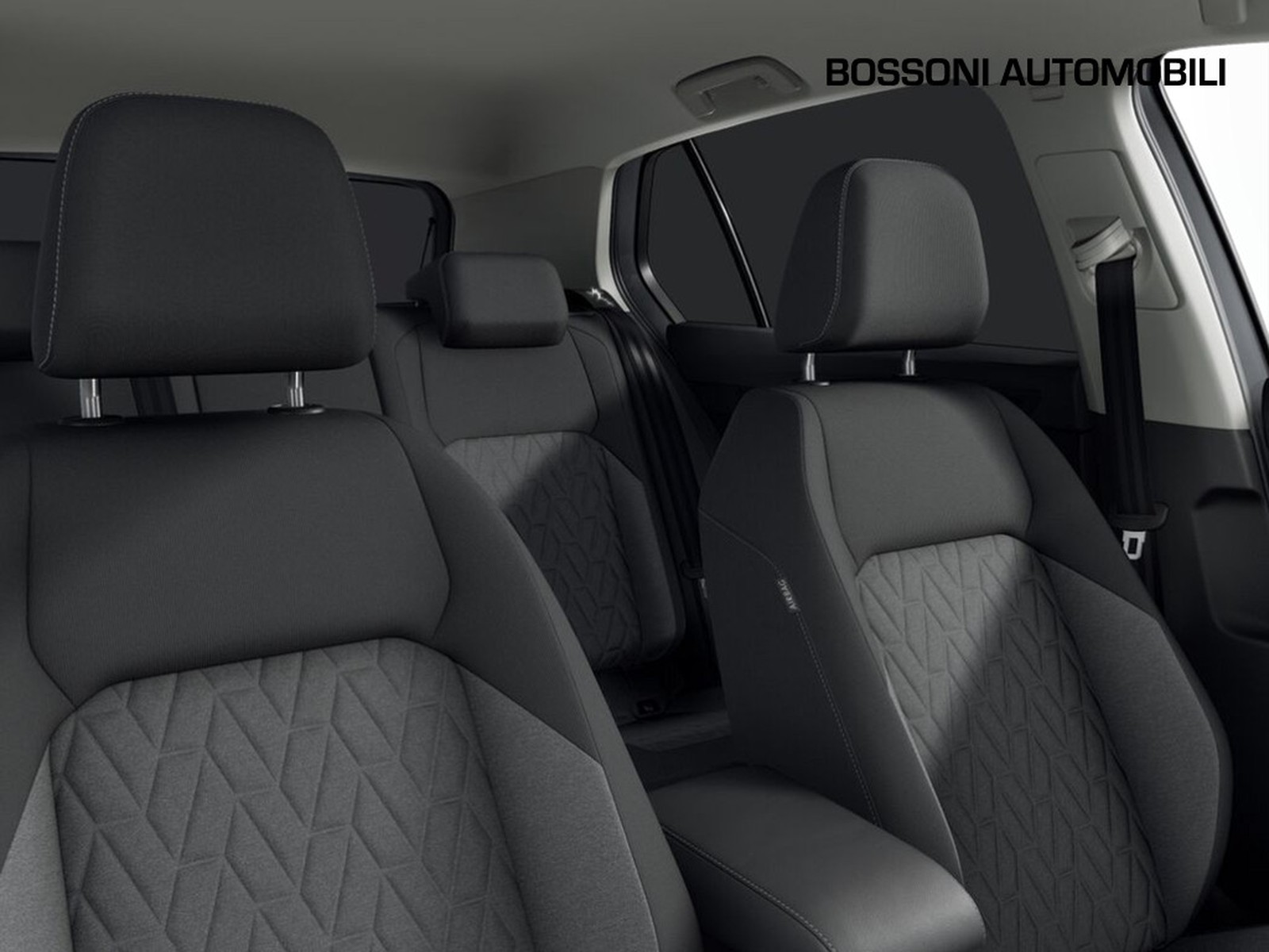 9 - Volkswagen Golf 1.5 tsi ehybrid 204cv edition plus dsg