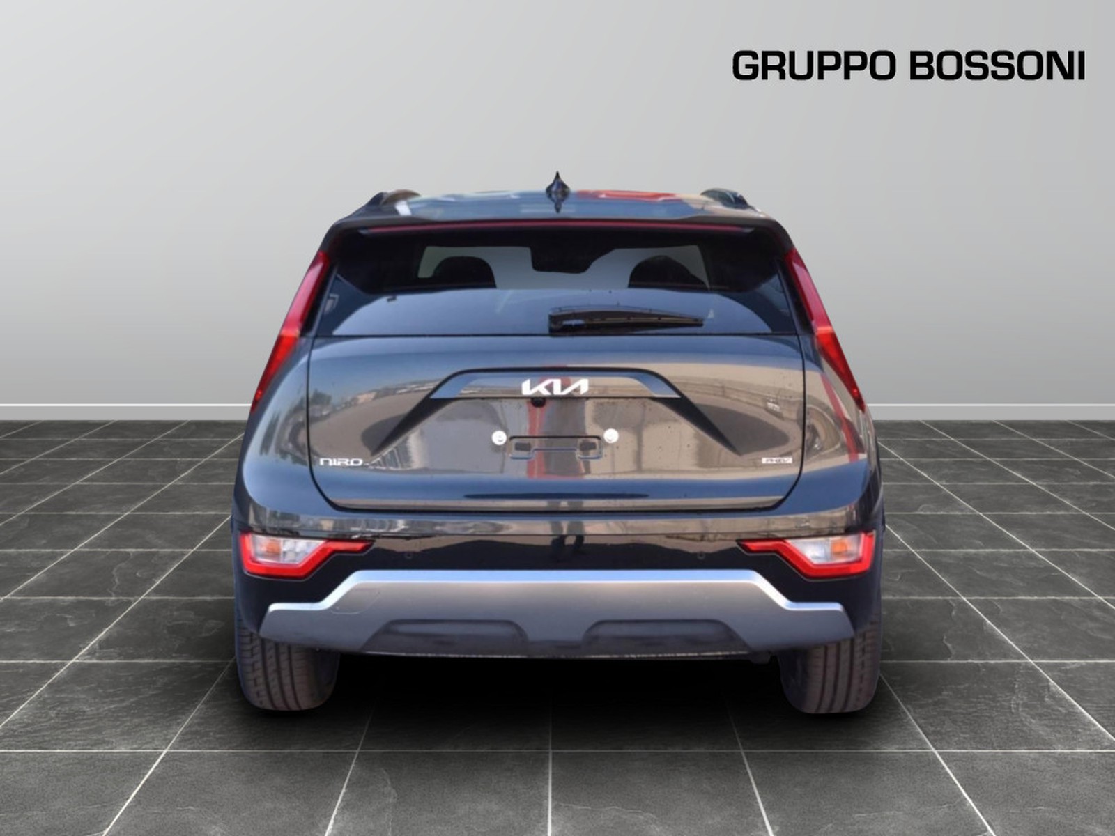 4 - Kia Niro 1.6 gdi plug-in hybrid 171cv style dct6