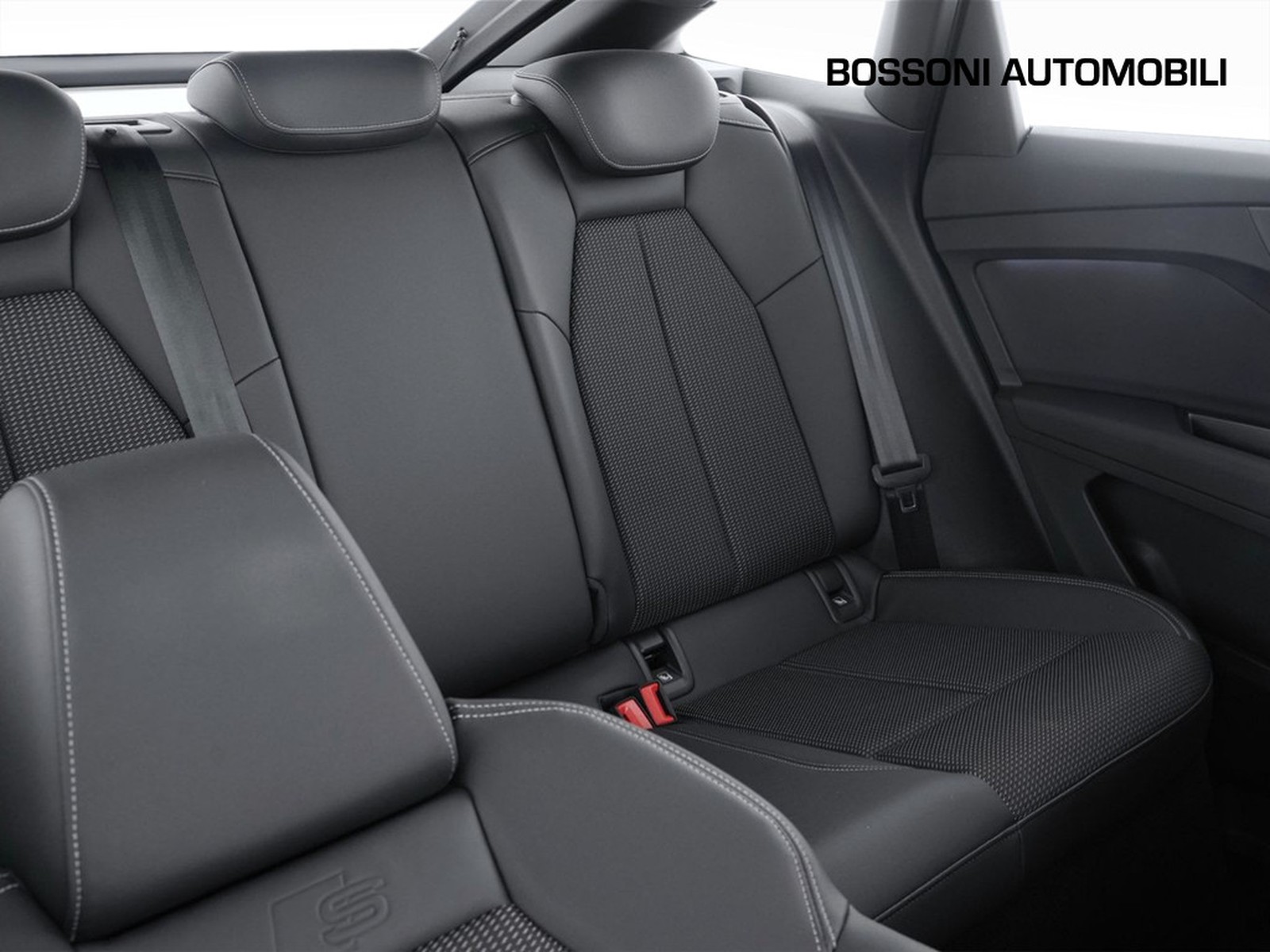 21 - Audi Q4 e-tron sportback e-tron 50 business advanced quattro