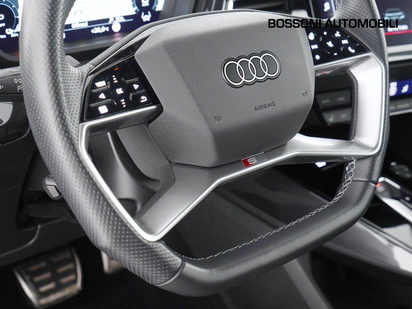 26 - Audi Q4 e-tron sportback e-tron 50 business advanced quattro