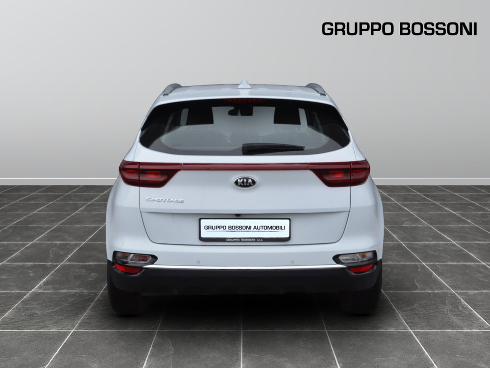 4 - Kia Sportage 1.6 crdi 115cv business class 2wd