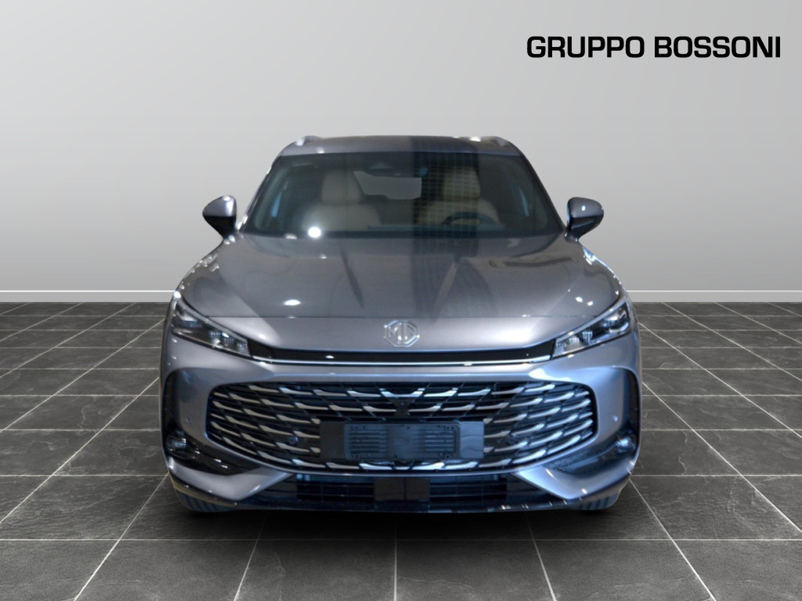 2 - Mg HS 1.5 phev luxury auto