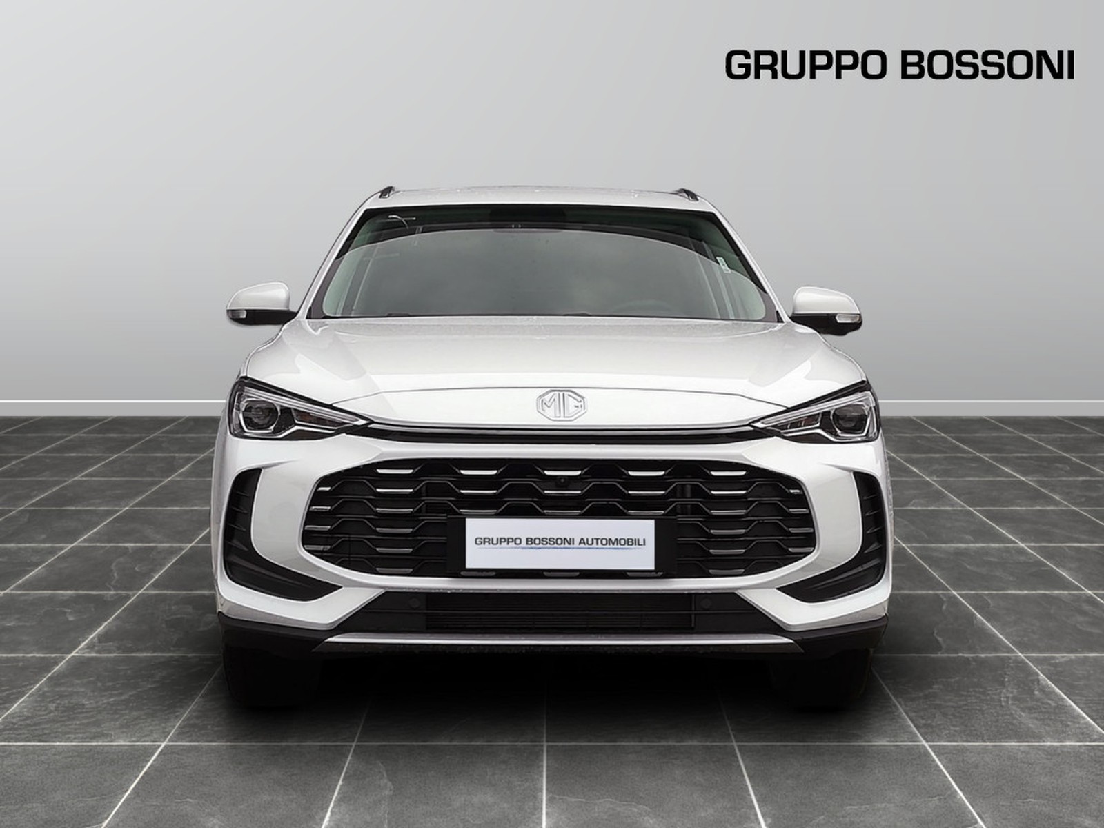 2 - Mg ZS 1.5 hybrid+ luxury auto