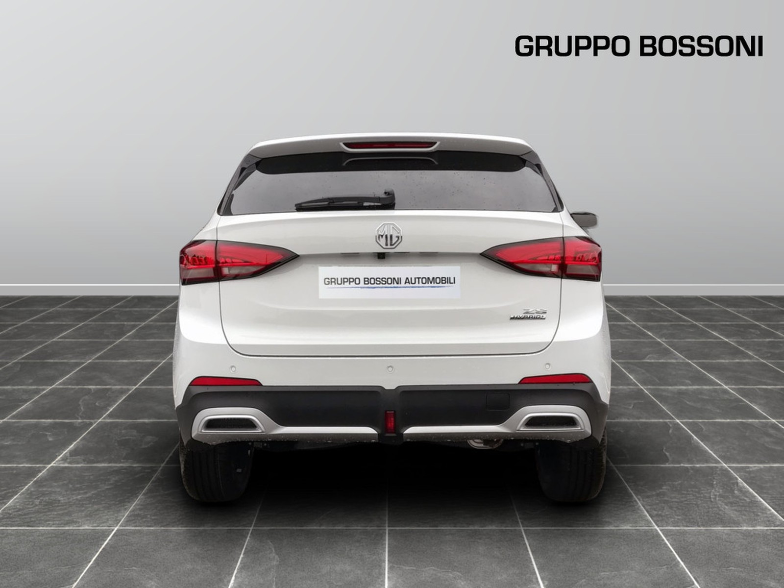 5 - Mg ZS 1.5 hybrid+ luxury auto