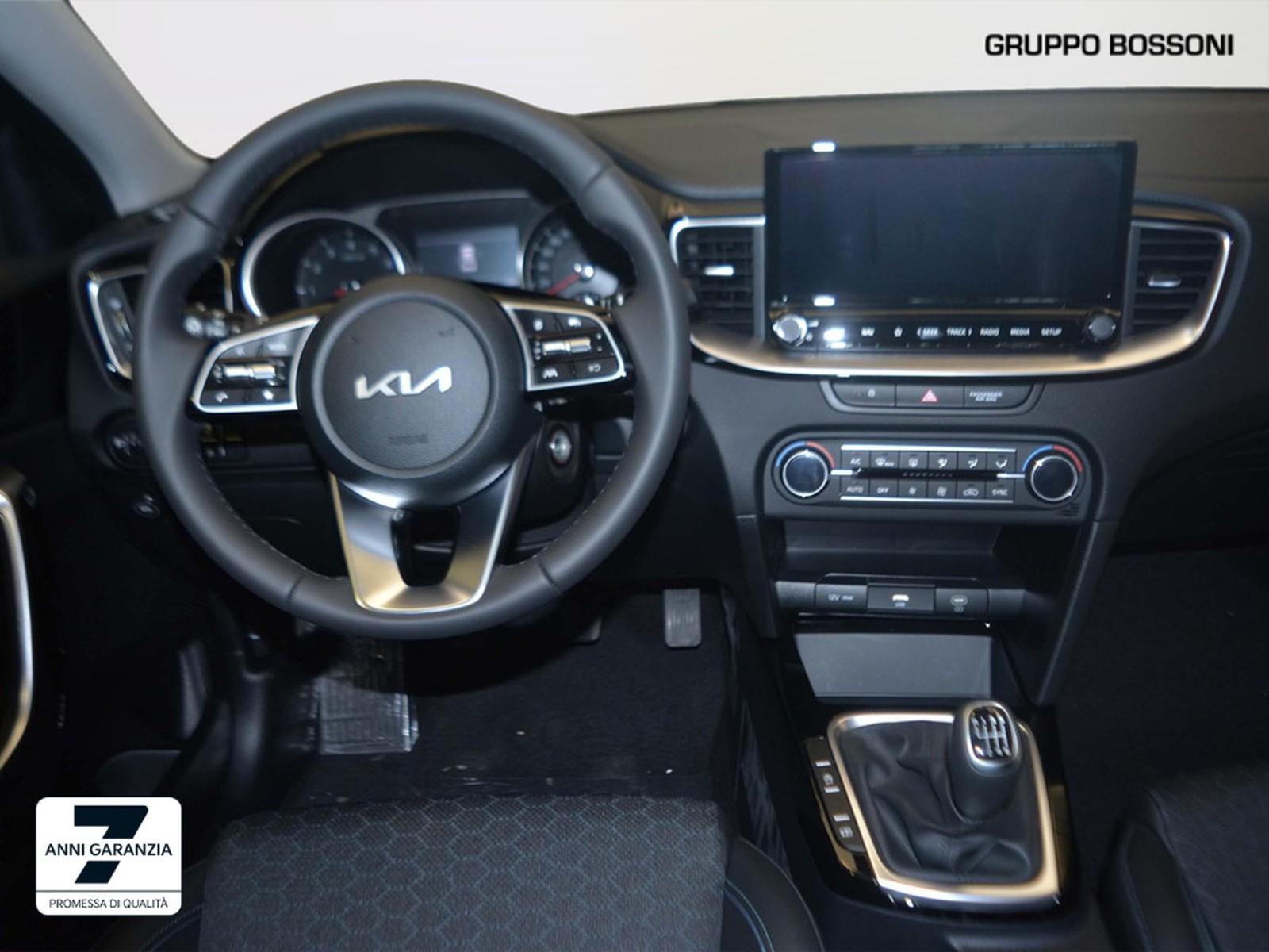 9 - Kia Xceed 1.0 t-gdi gpl 94cv business mt