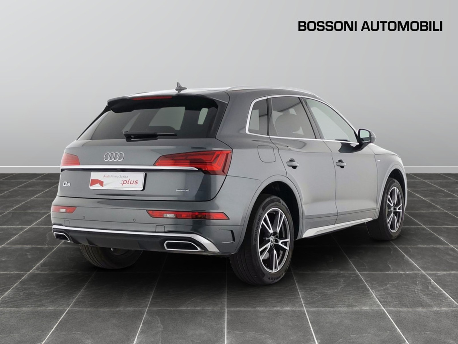2 - Audi Q5 40 2.0 tdi mhev 12v s line quattro s tronic