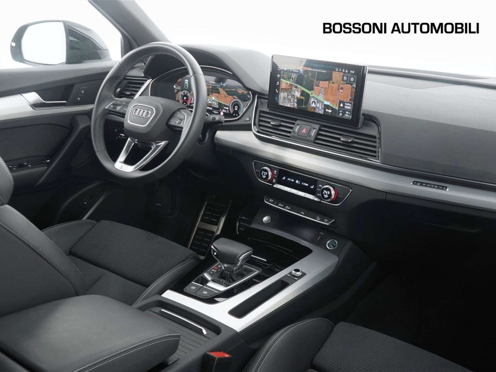 4 - Audi Q5 40 2.0 tdi mhev 12v s line quattro s tronic