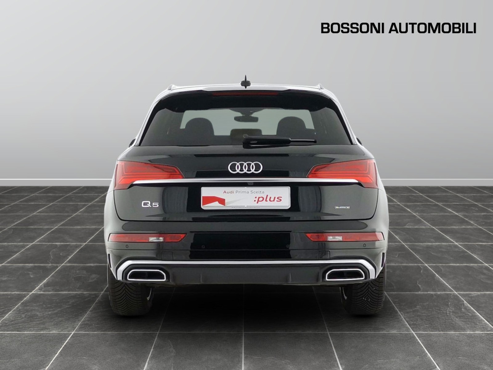 15 - Audi Q5 40 2.0 tdi mhev 12v s line quattro s tronic