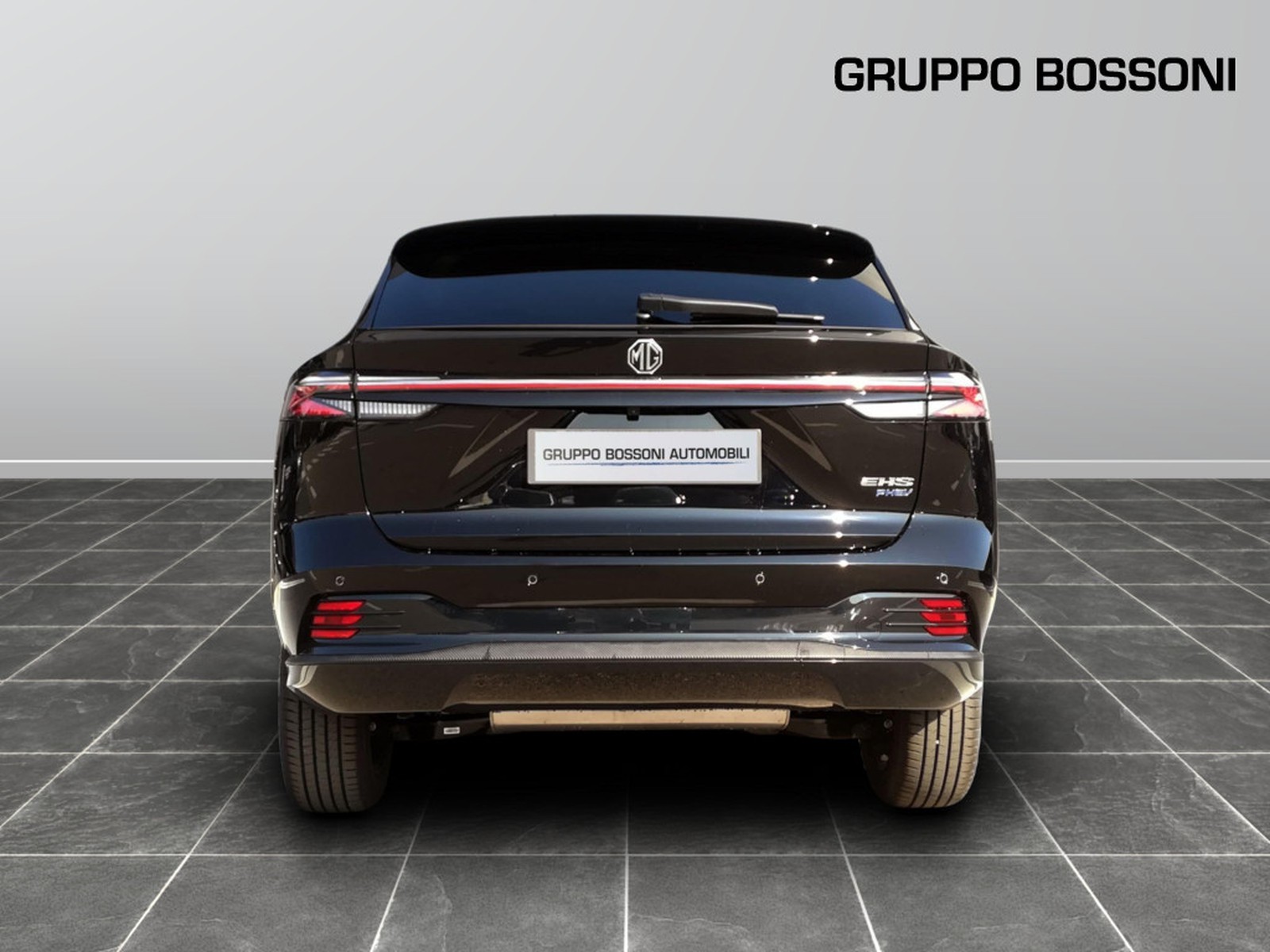 5 - Mg HS 1.5 phev luxury auto