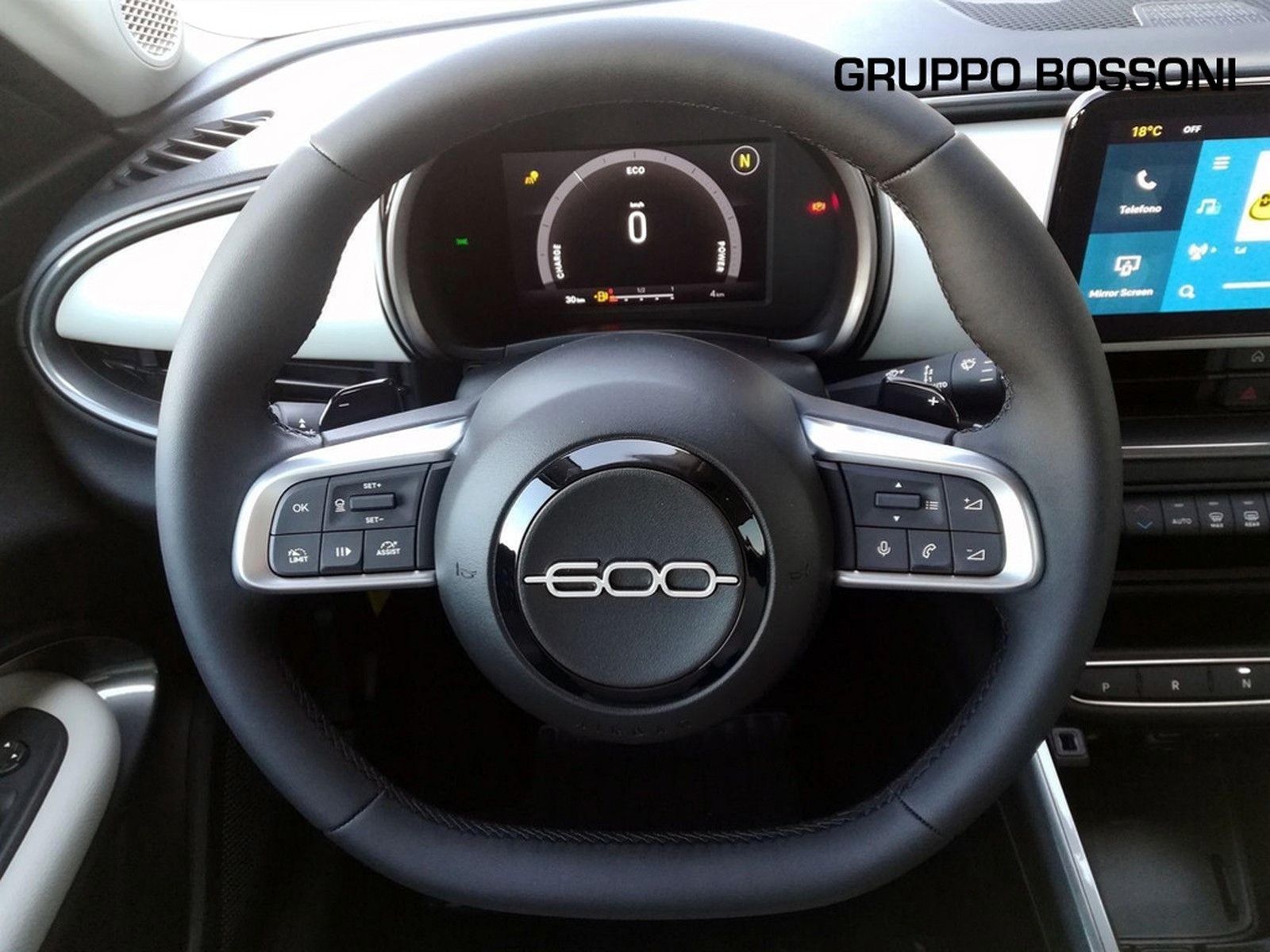 9 - Fiat 600 1.2 hybrid 110cv la prima ii edct