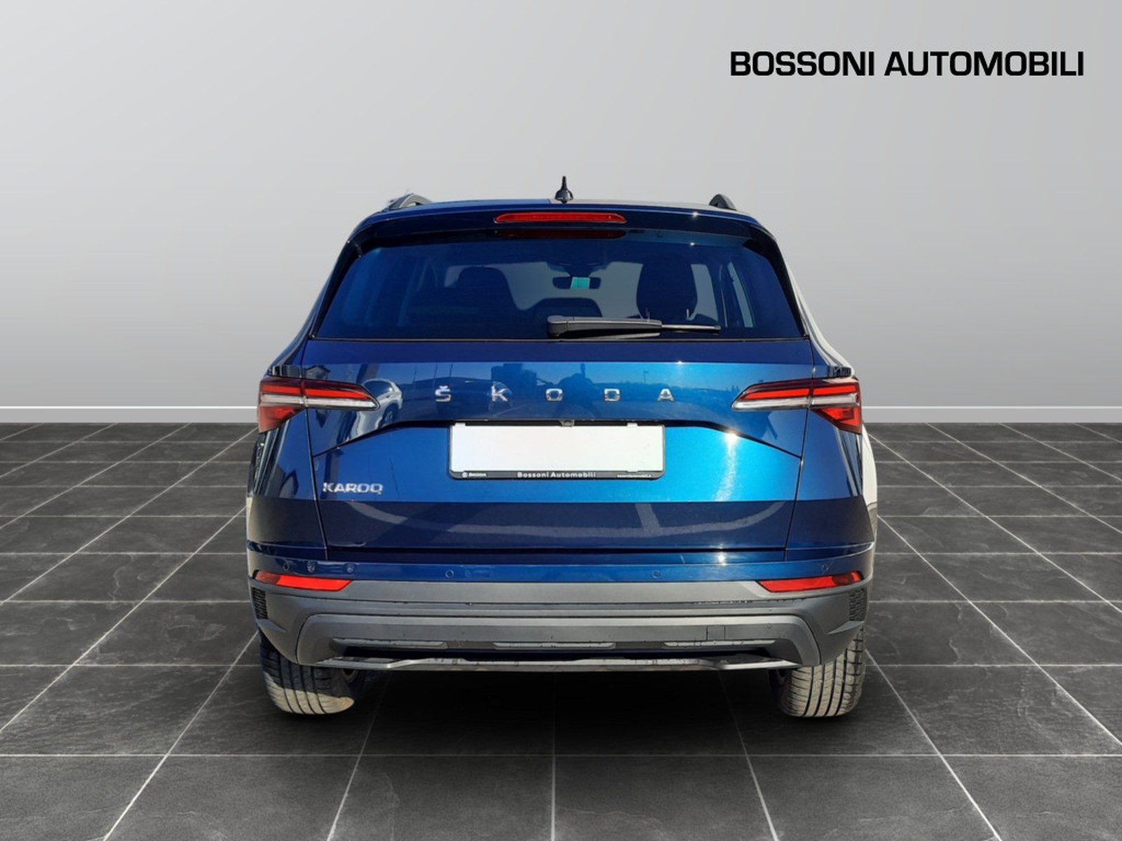 5 - Skoda Karoq 1.0 tsi 110cv executive