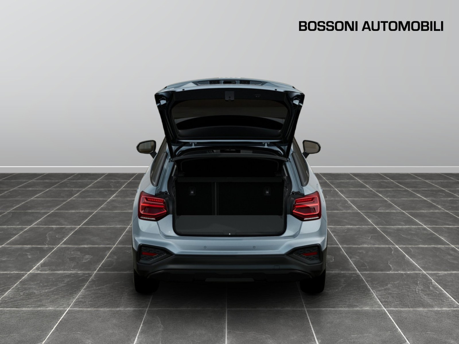 6 - Audi Q2 35 2.0 tdi business s tronic