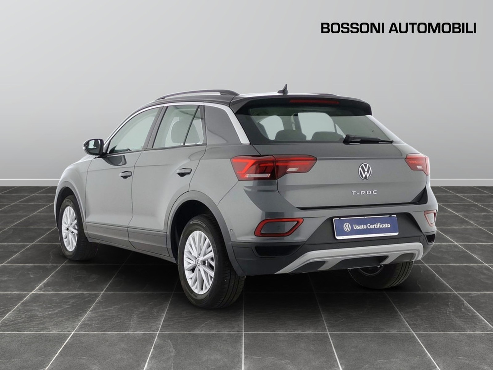 4 - Volkswagen T-Roc 2.0 tdi scr 150cv life dsg