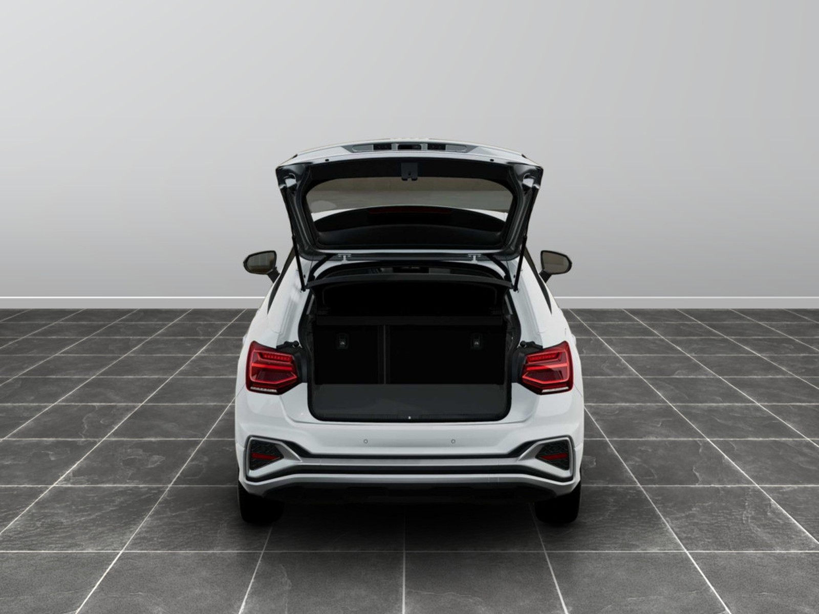 9 - Audi Q2 35 2.0 tdi s line edition s tronic