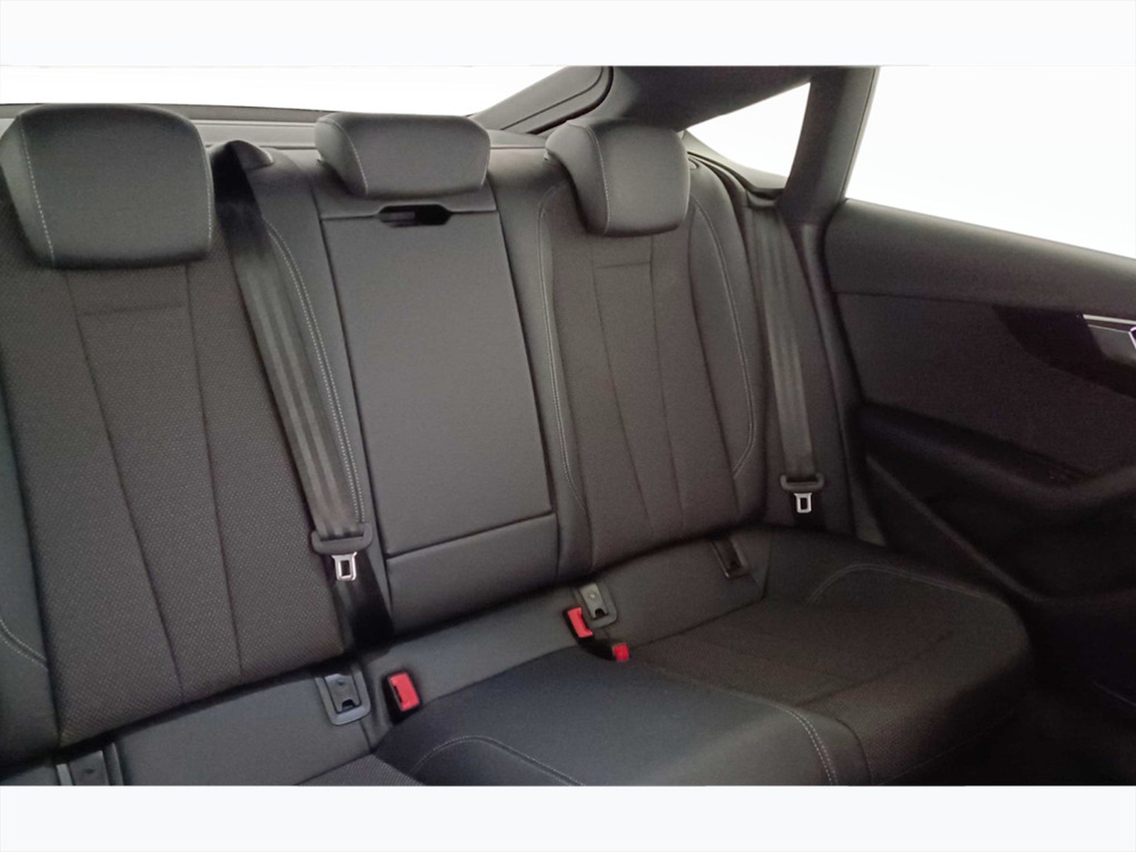 38 - Audi A5 sportback 40 2.0 tdi mhev 204cv s line edition quattro s tronic