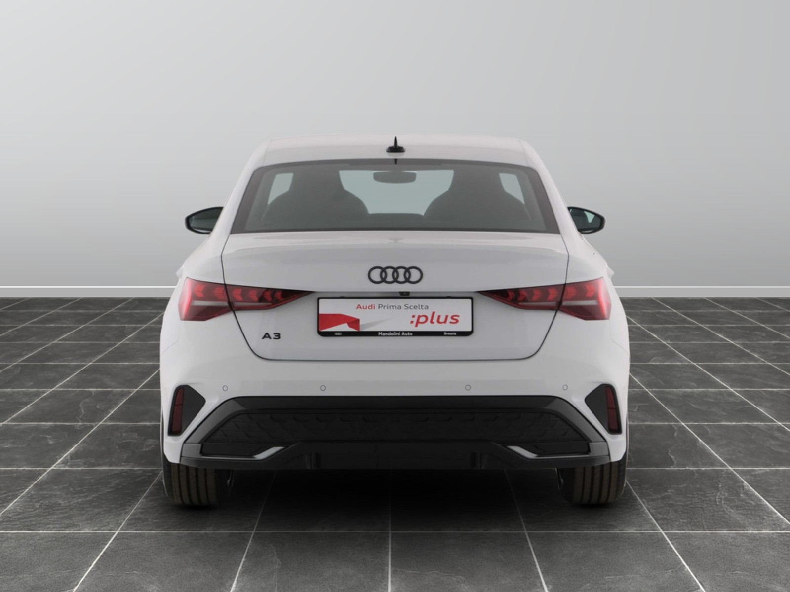 15 - Audi A3 sedan 2.0 tdi 150cv s line edition s tronic