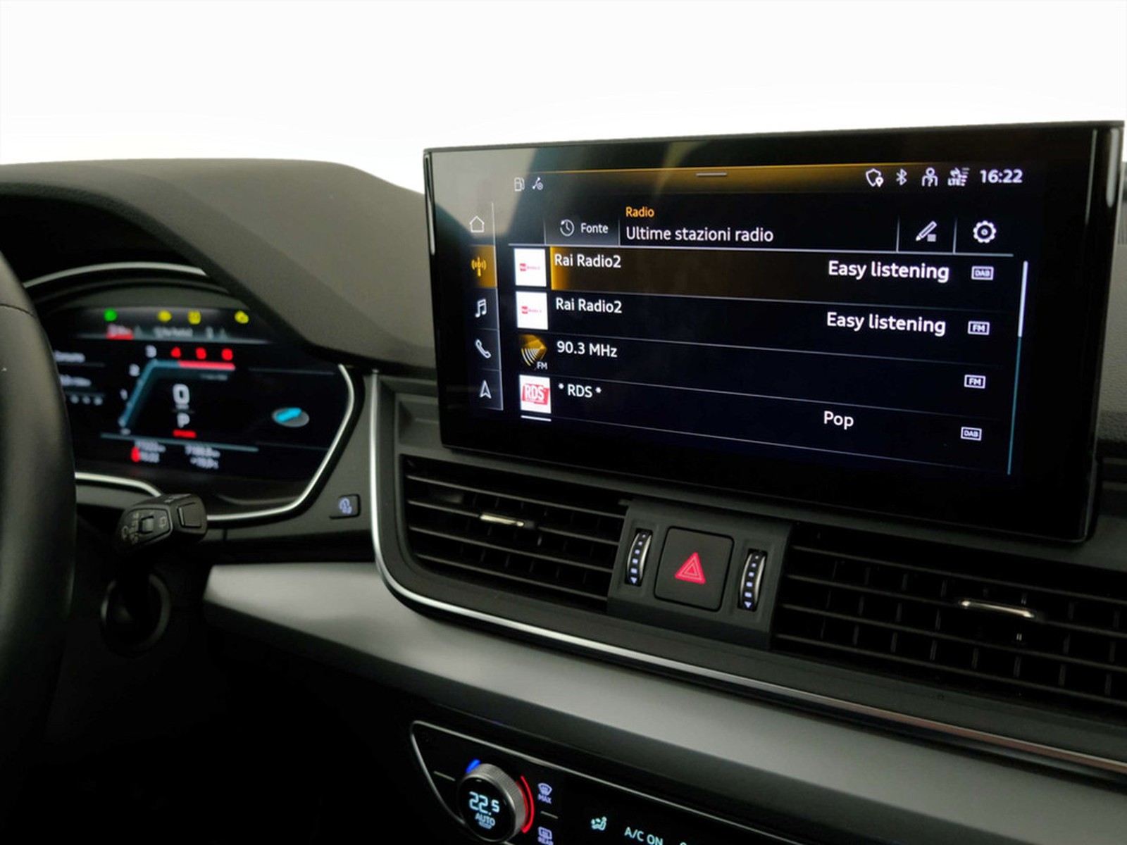 22 - Audi Q5 sportback 50 3.0 v6 tdi mhev 48v s line quattro tiptronic