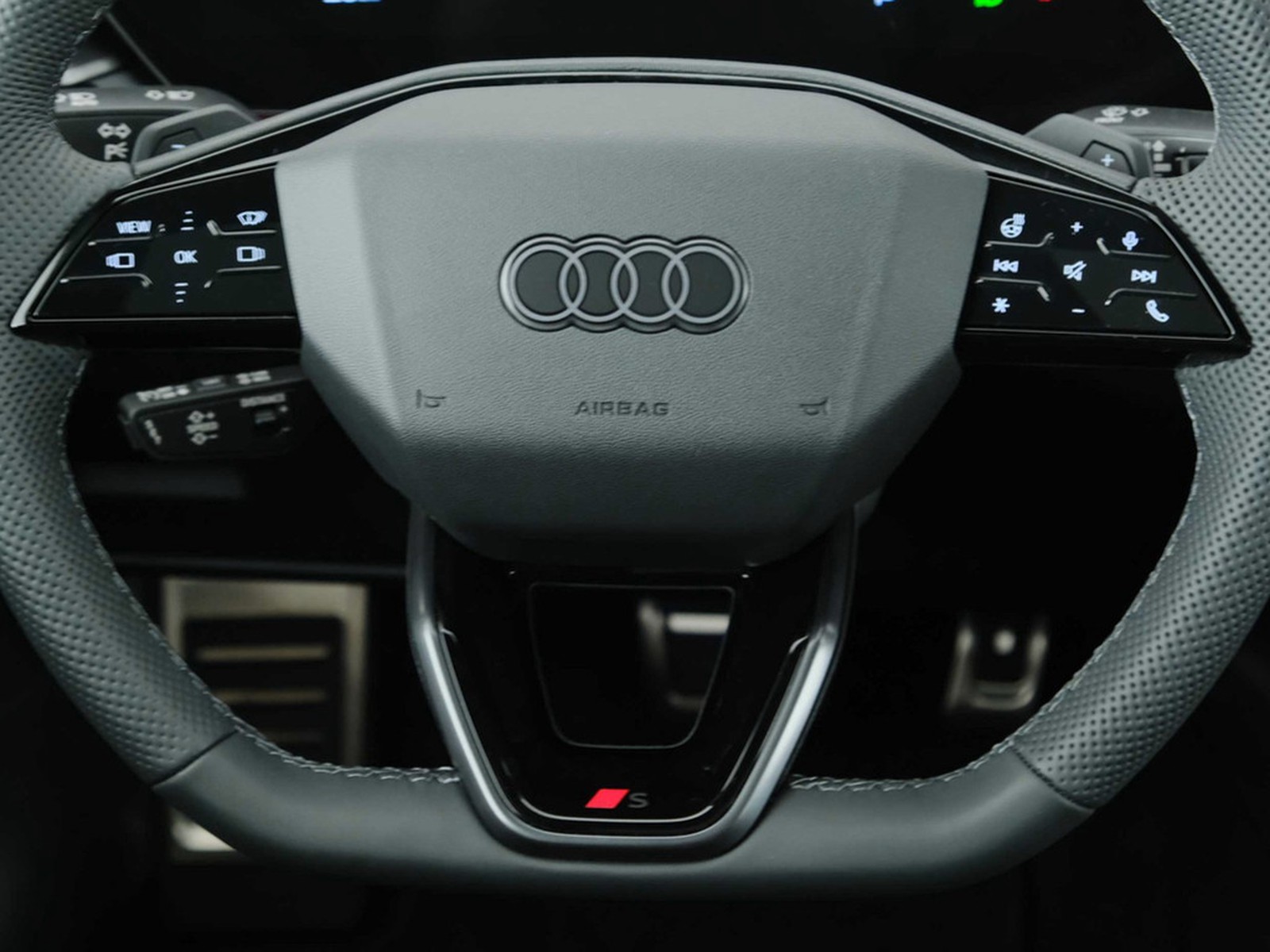 10 - Audi A5 berlina 2.0 tdi mhev+ 204cv launch edition one quattro s tronic