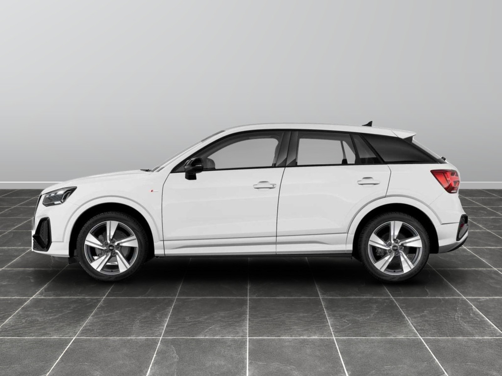 2 - Audi Q2 30 2.0 tdi s line edition