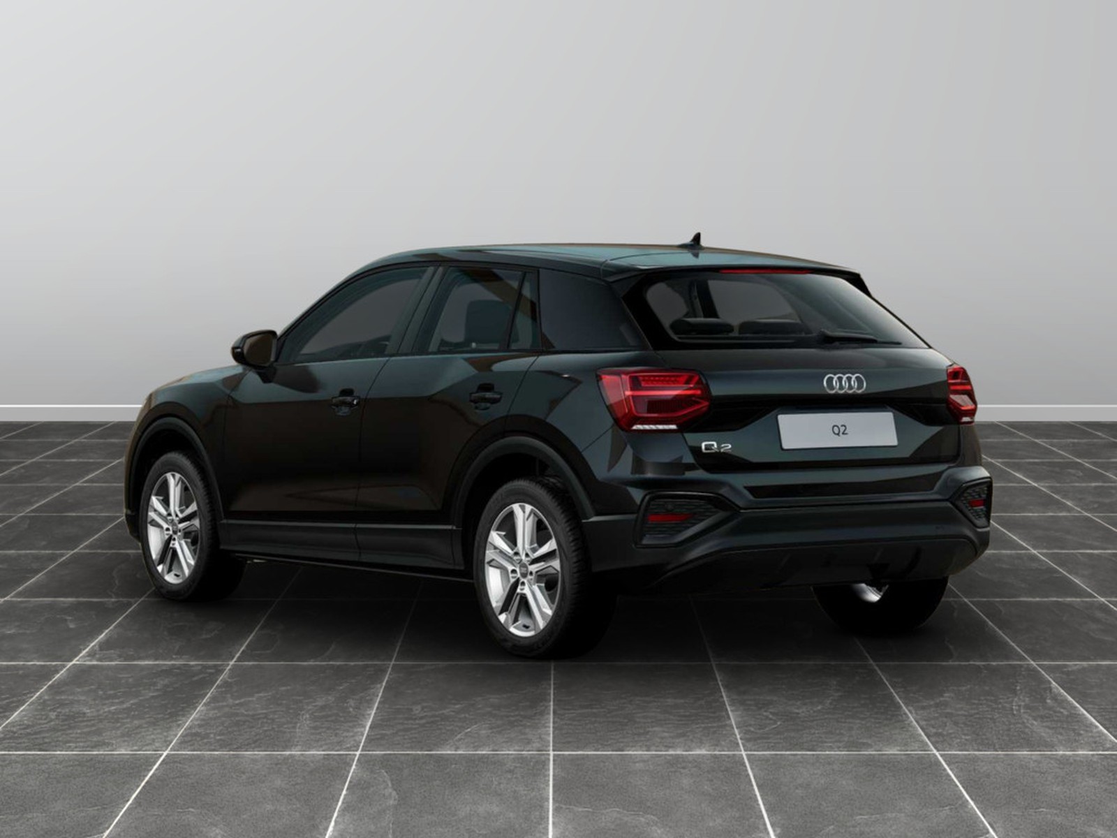 2 - Audi Q2 35 2.0 tdi business s tronic