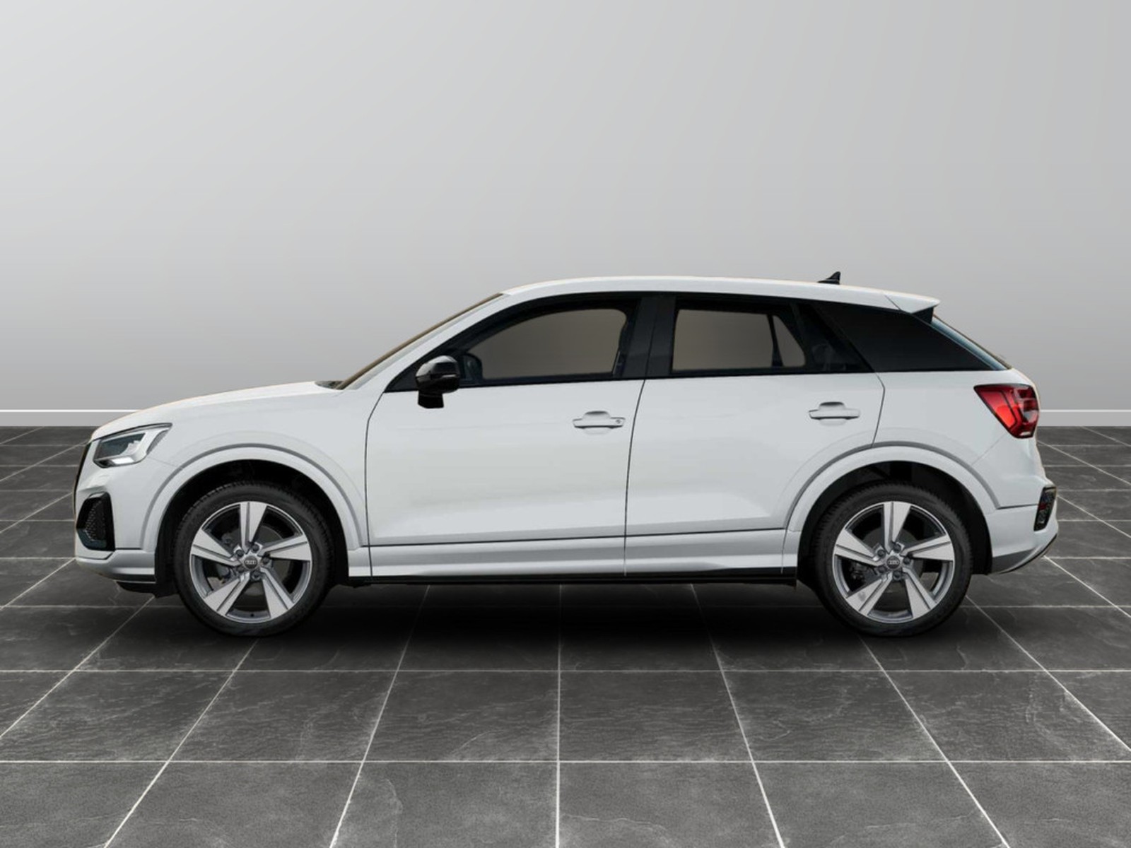 3 - Audi Q2 30 2.0 tdi business advanced