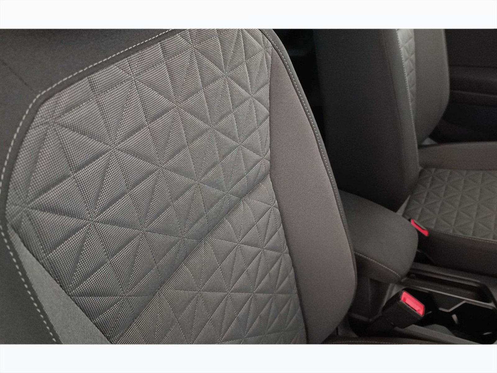 29 - Volkswagen Tiguan 2.0 tdi scr 150cv life dsg