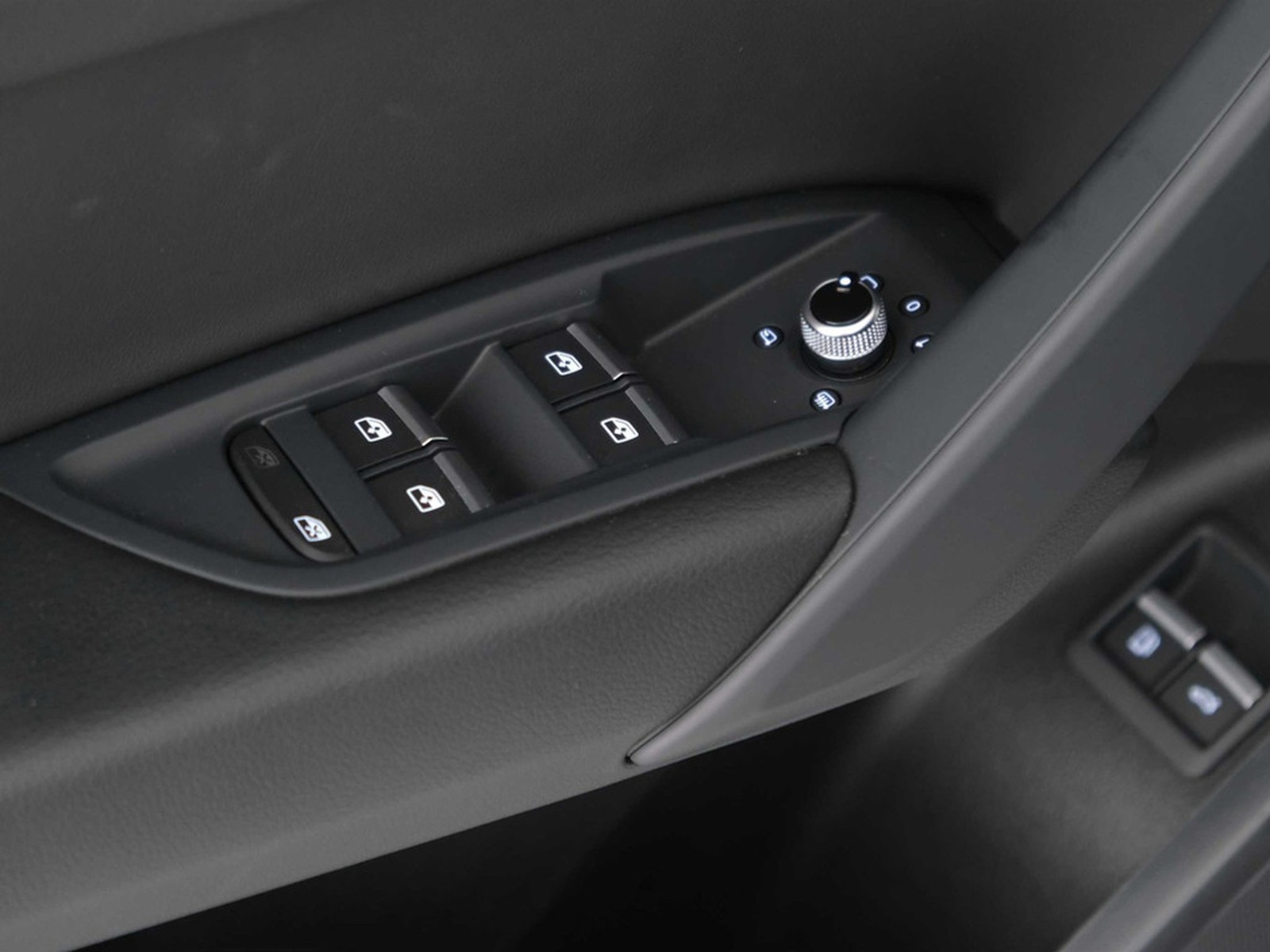 23 - Audi Q5 sportback 50 2.0 tfsi e s line plus quattro s tronic