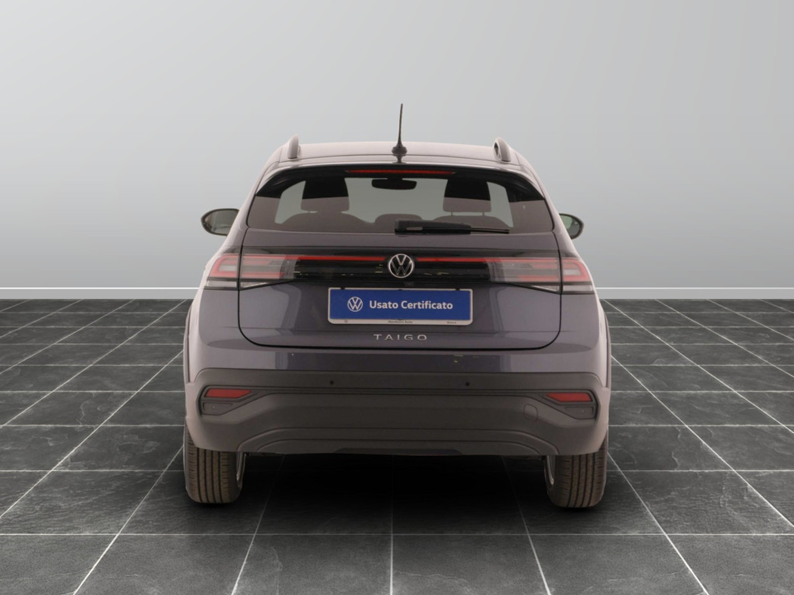 5 - Volkswagen Taigo 1.0 tsi 110cv life dsg