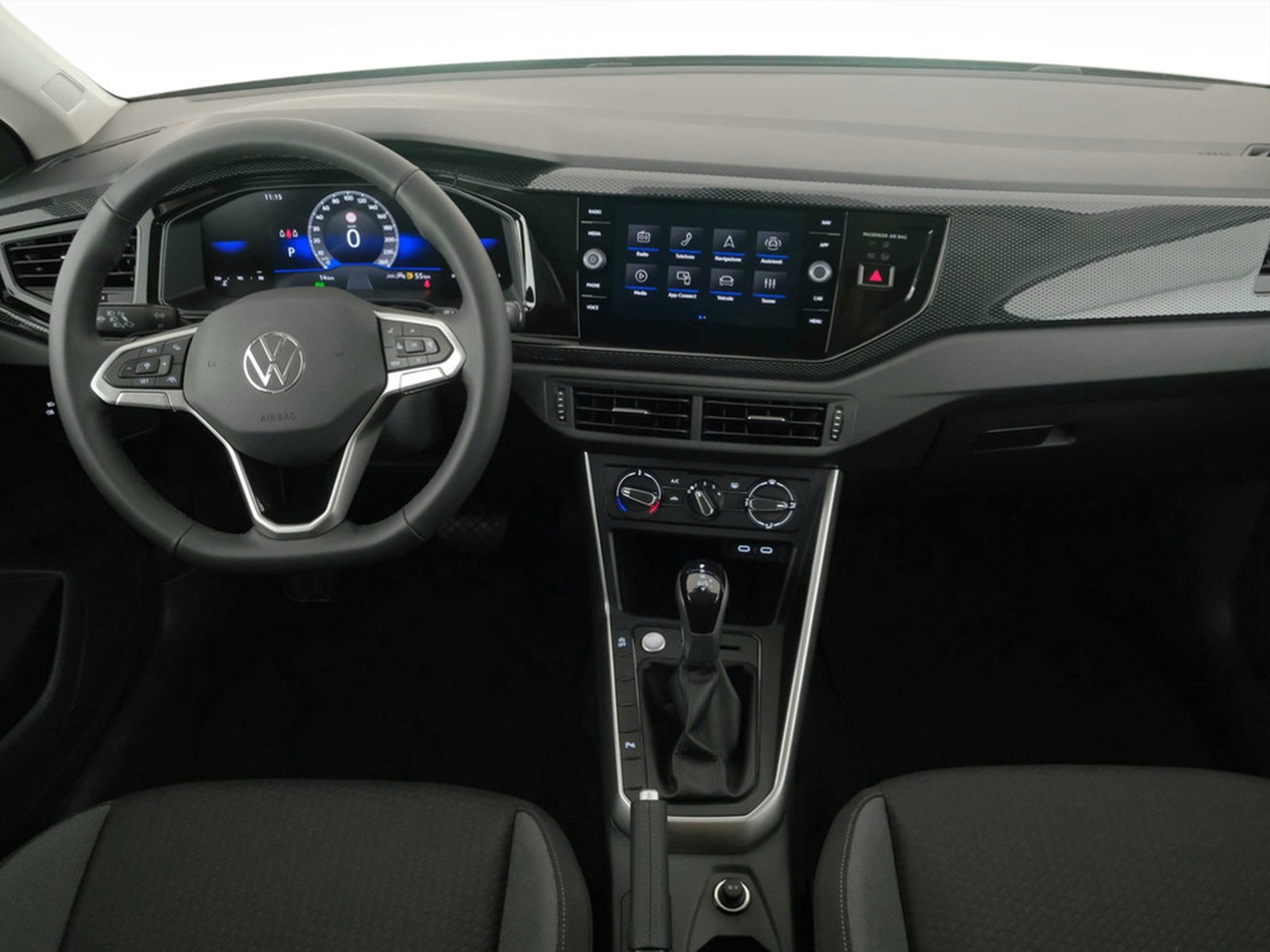 16 - Volkswagen Taigo 1.0 tsi 110cv life dsg