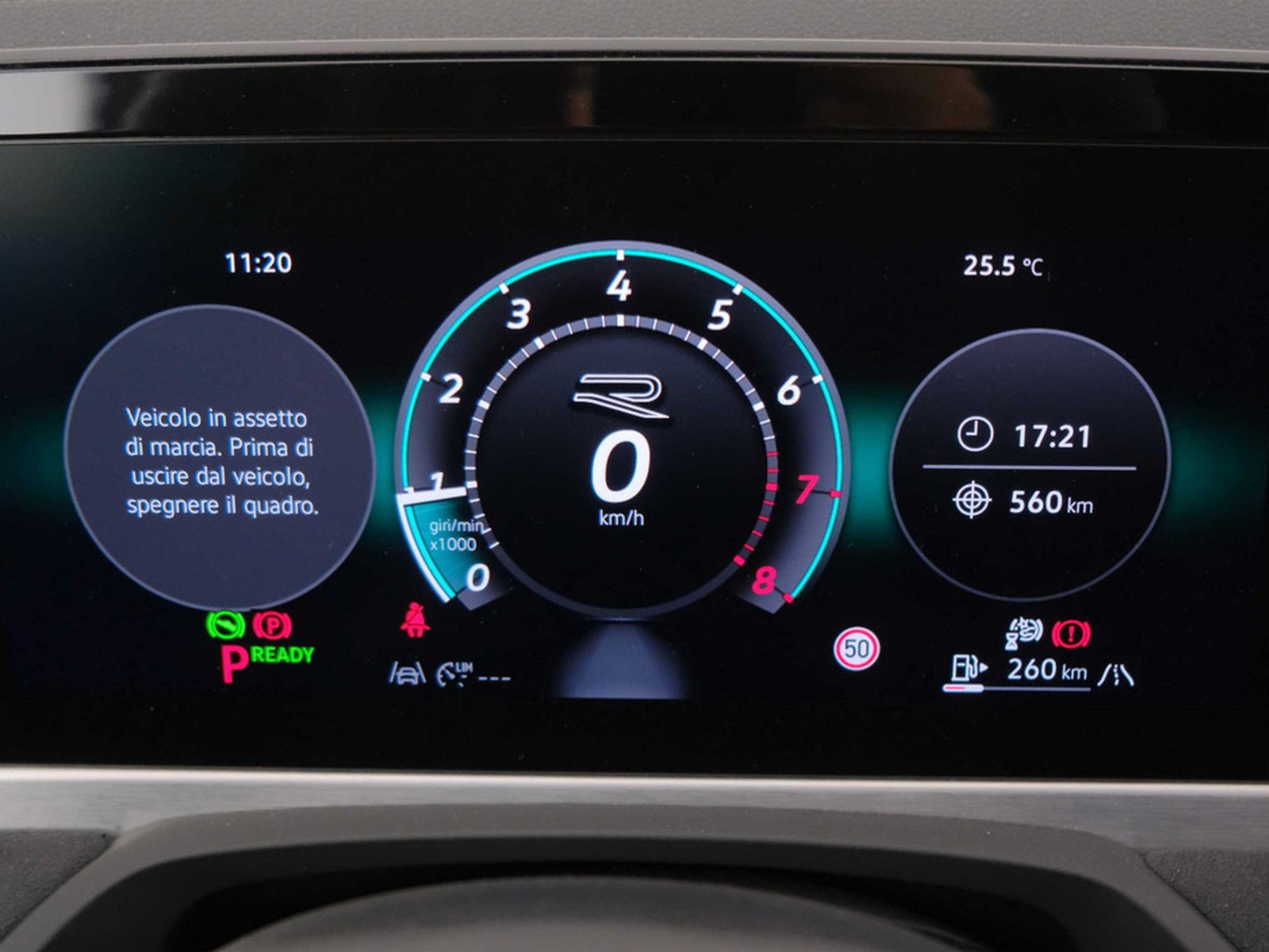 17 - Volkswagen Passat 1.5 etsi act 150cv r-line dsg