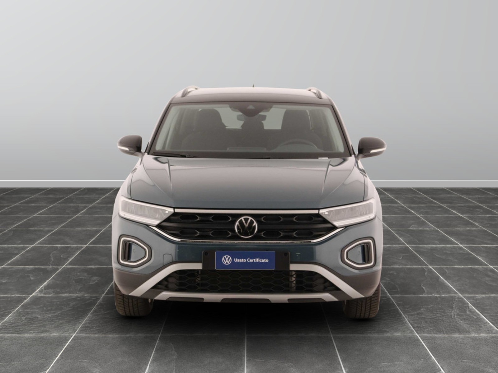 3 - Volkswagen T-Roc 1.5 tsi act edition plus dsg