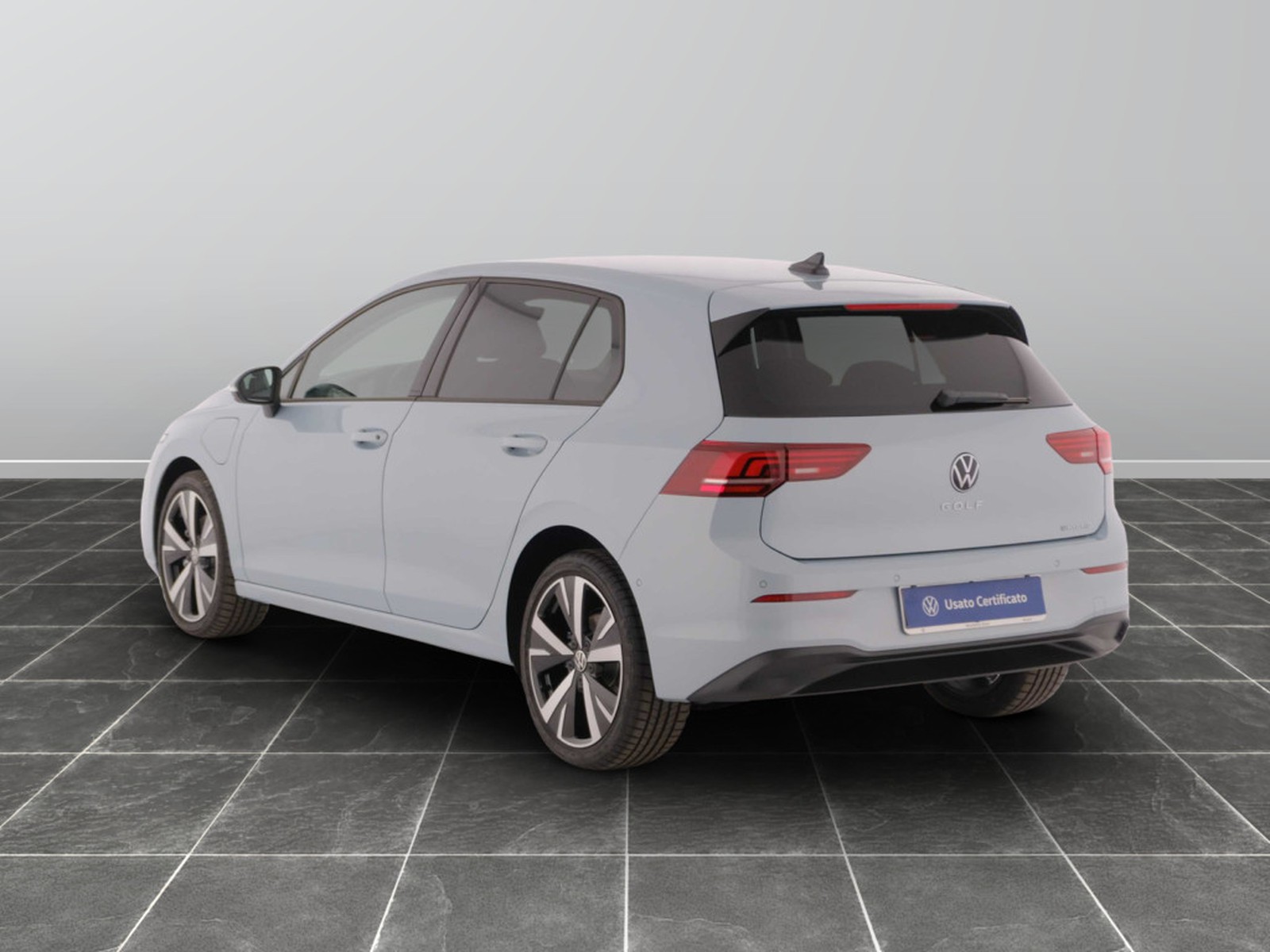 2 - Volkswagen Golf 1.5 tsi ehybrid 204cv edition plus dsg