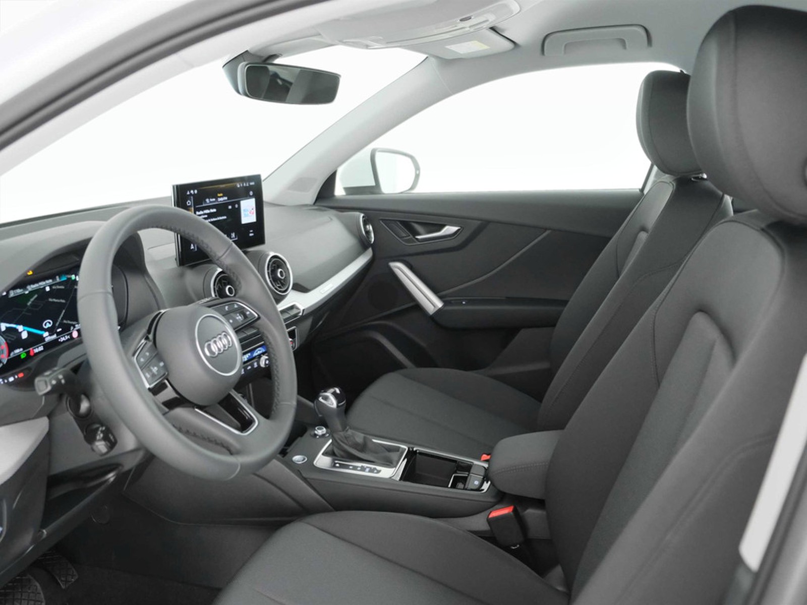 33 - Audi Q2 35 2.0 tdi business s tronic