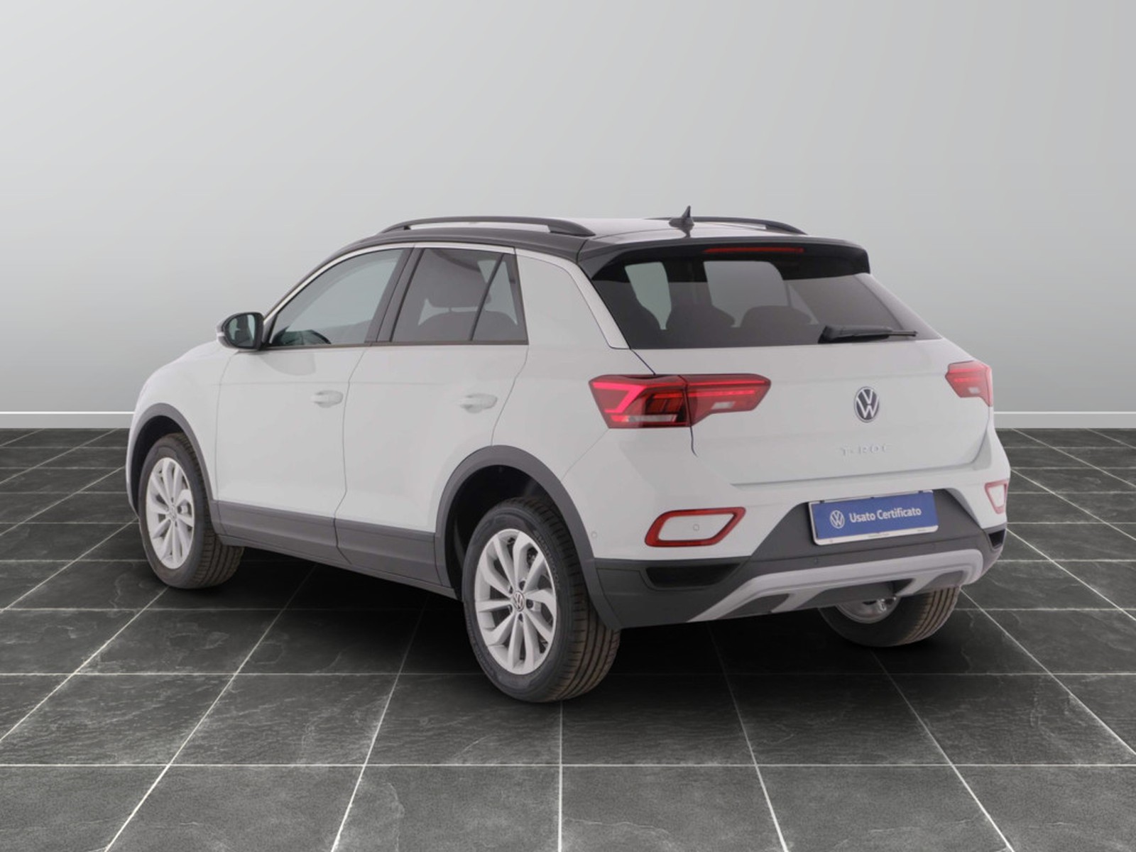 2 - Volkswagen T-Roc 1.0 tsi 115cv edition plus