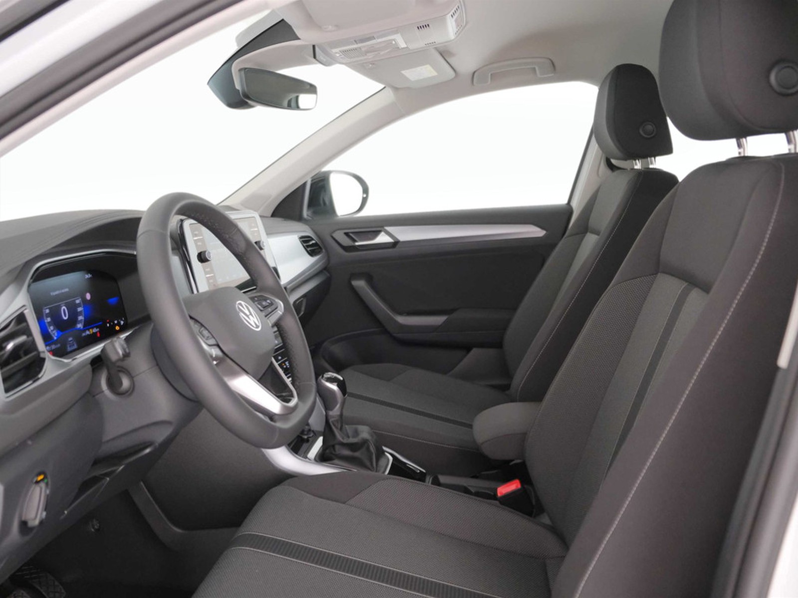 34 - Volkswagen T-Roc 1.0 tsi 115cv edition plus