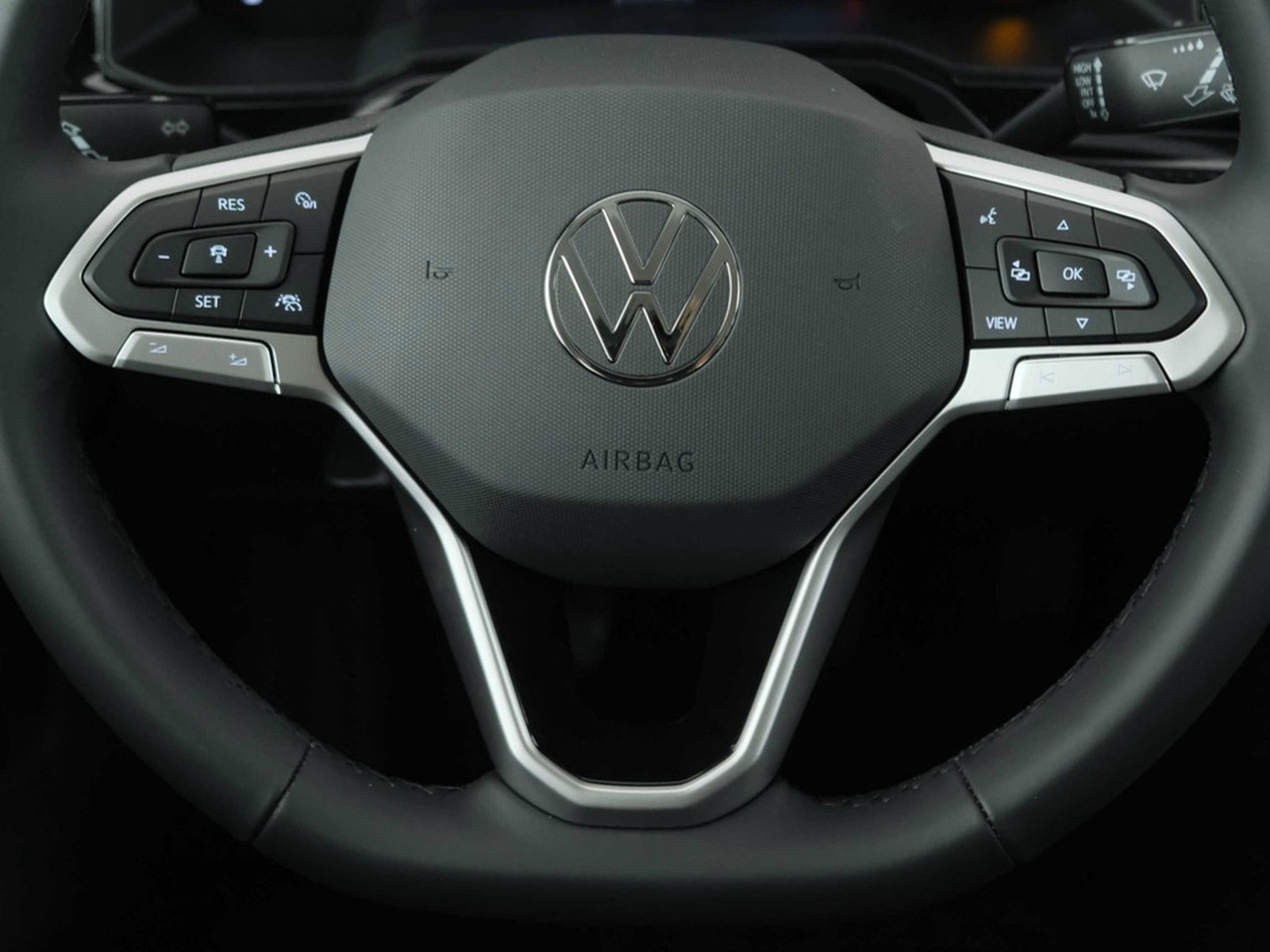 15 - Volkswagen Taigo 1.0 tsi 115cv life