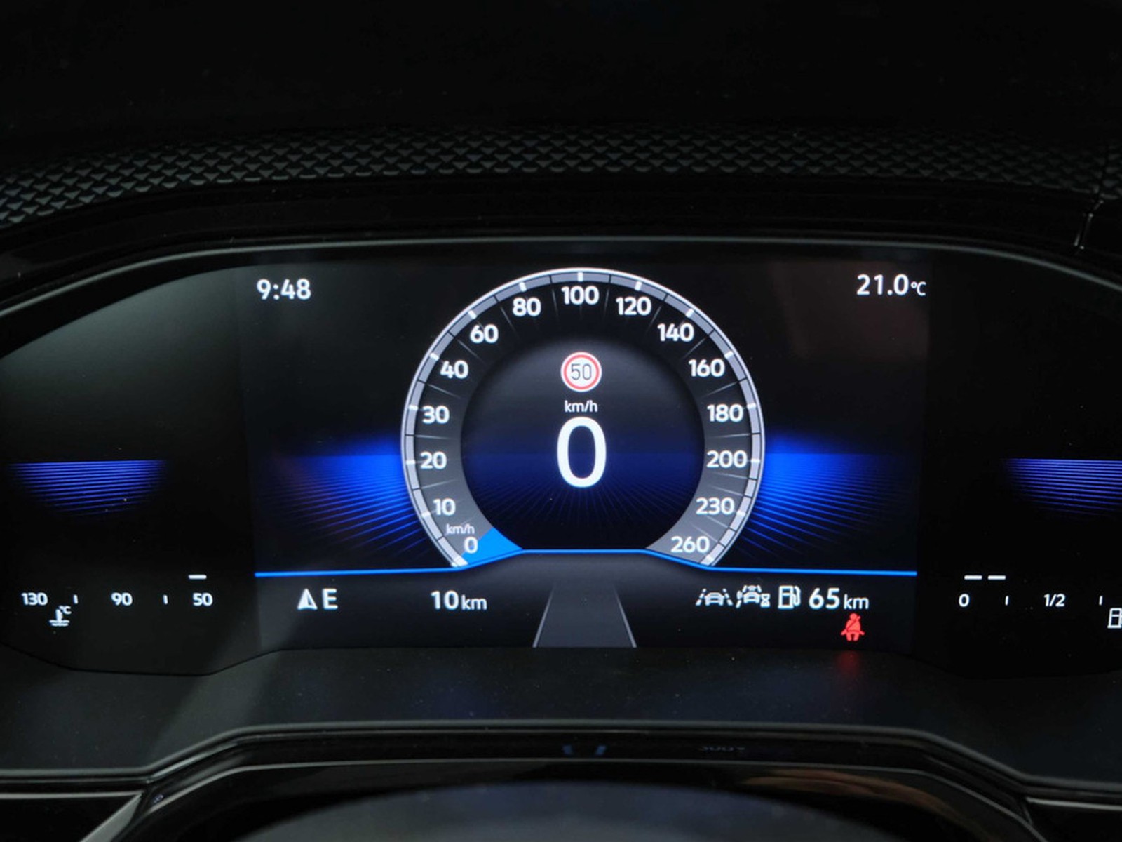 17 - Volkswagen Taigo 1.0 tsi 115cv life