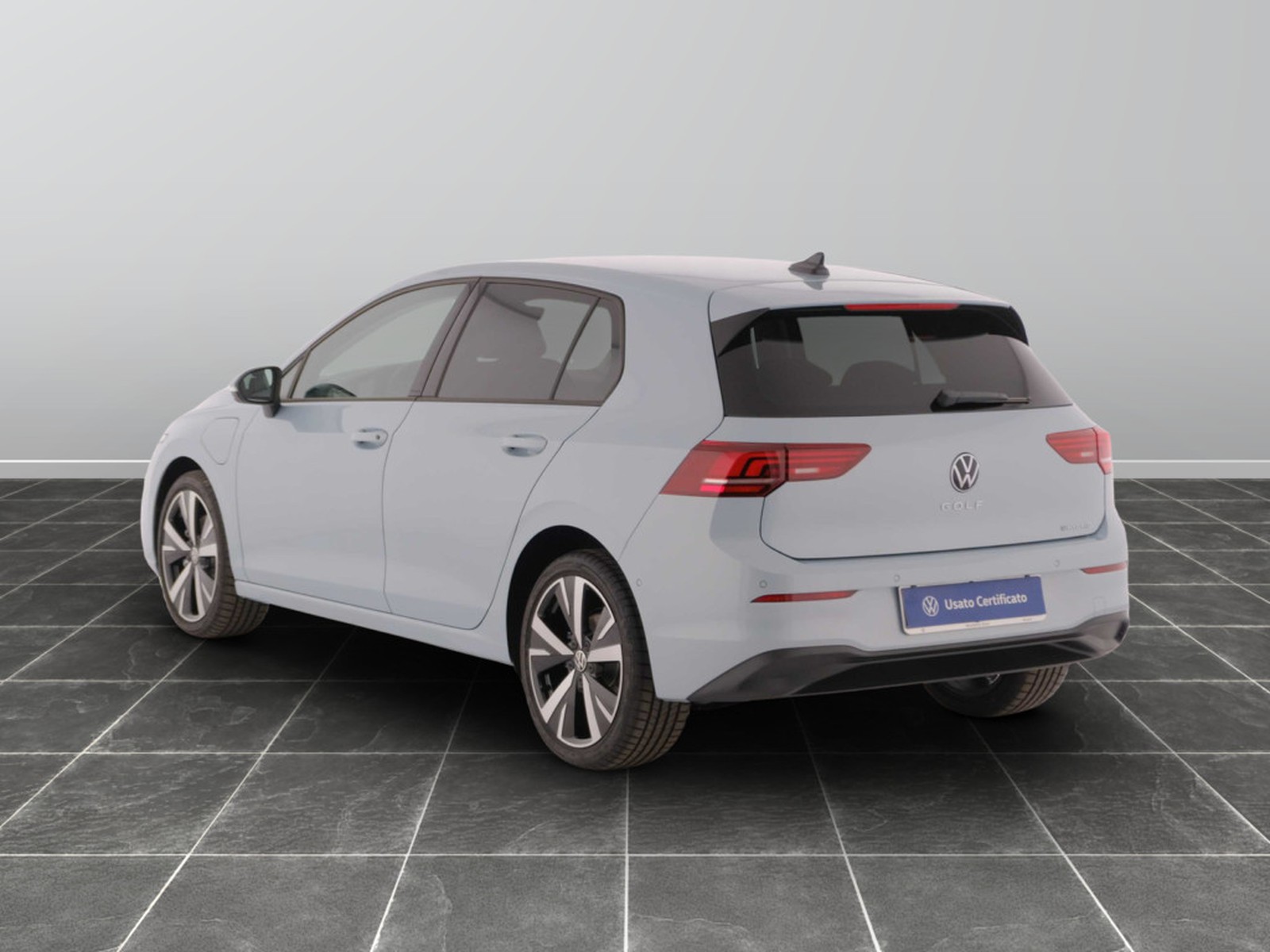2 - Volkswagen Golf 1.5 tsi ehybrid 204cv edition plus dsg