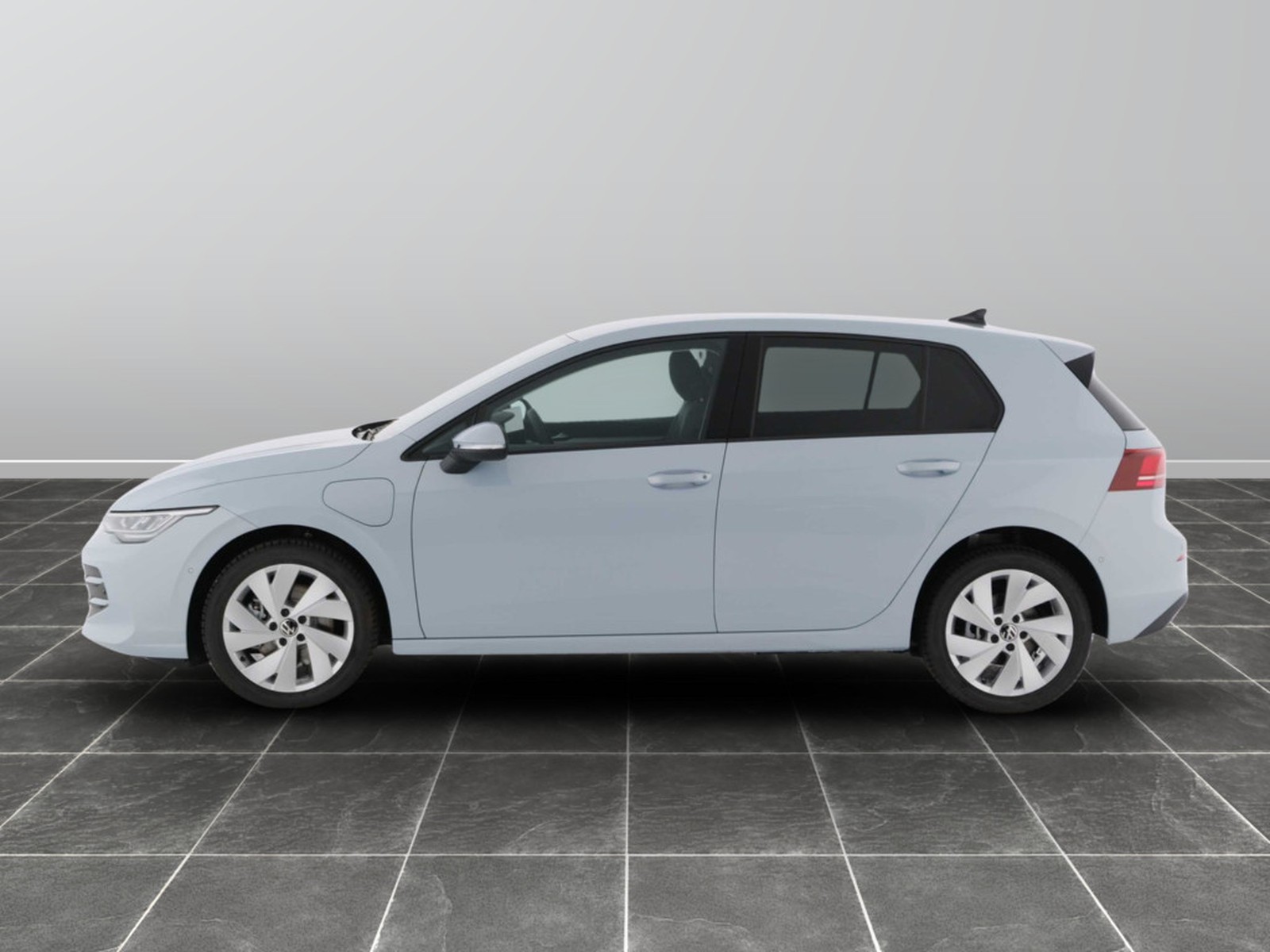 5 - Volkswagen Golf 1.5 tsi ehybrid 204cv edition plus dsg