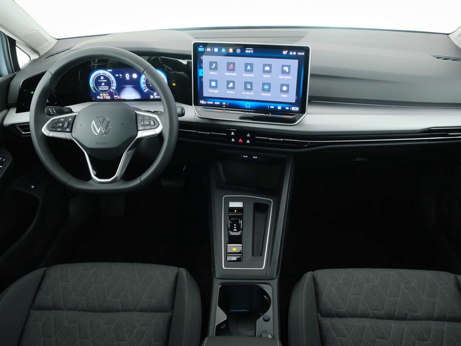 16 - Volkswagen Golf 1.5 tsi ehybrid 204cv edition plus dsg