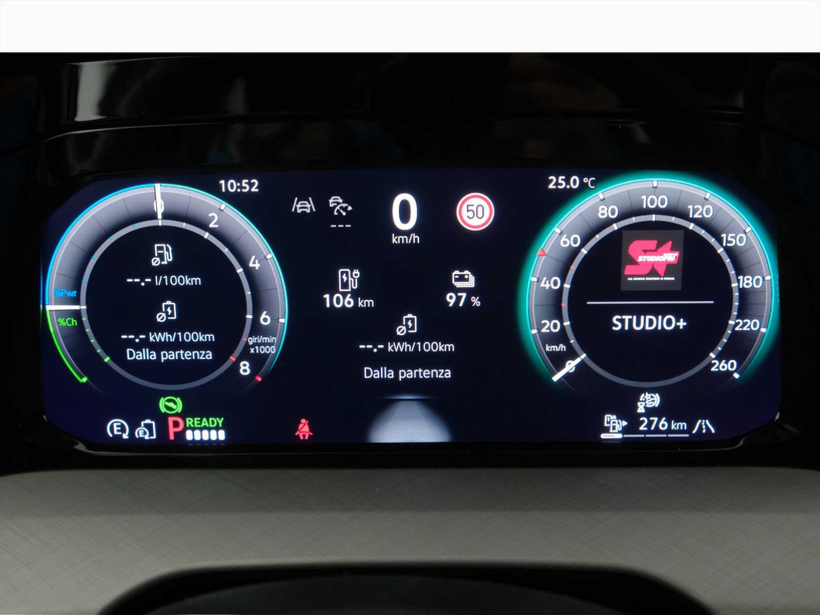 17 - Volkswagen Golf 1.5 tsi ehybrid 204cv edition plus dsg